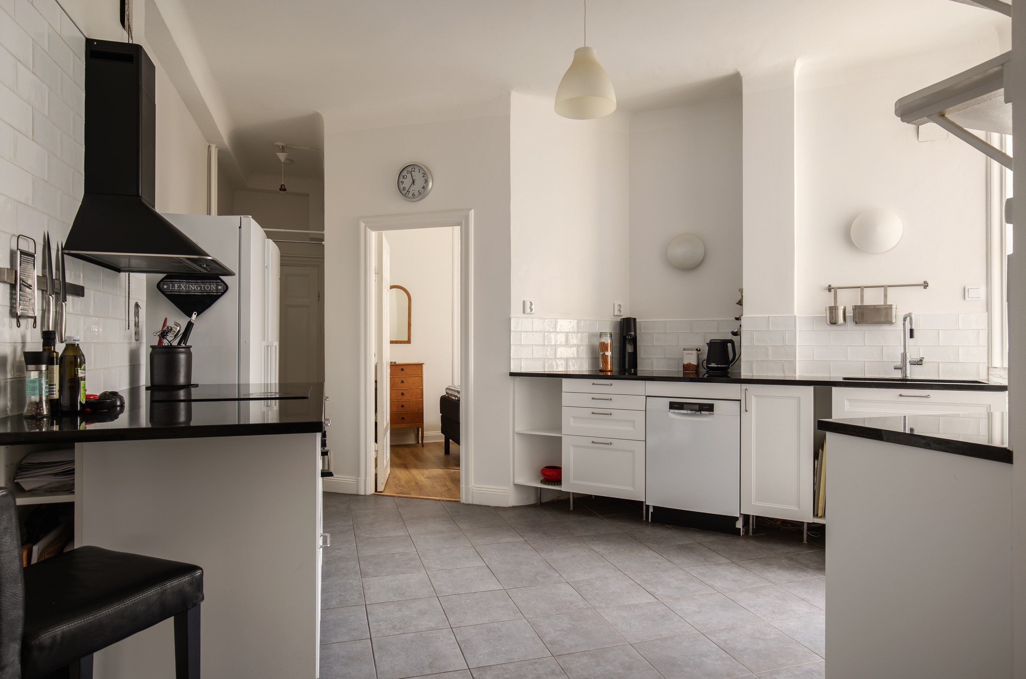 Bostadsbild från Hantverkargatan 12, Till salu i Kungsholmen - Kungsholmstorg, Stockholm