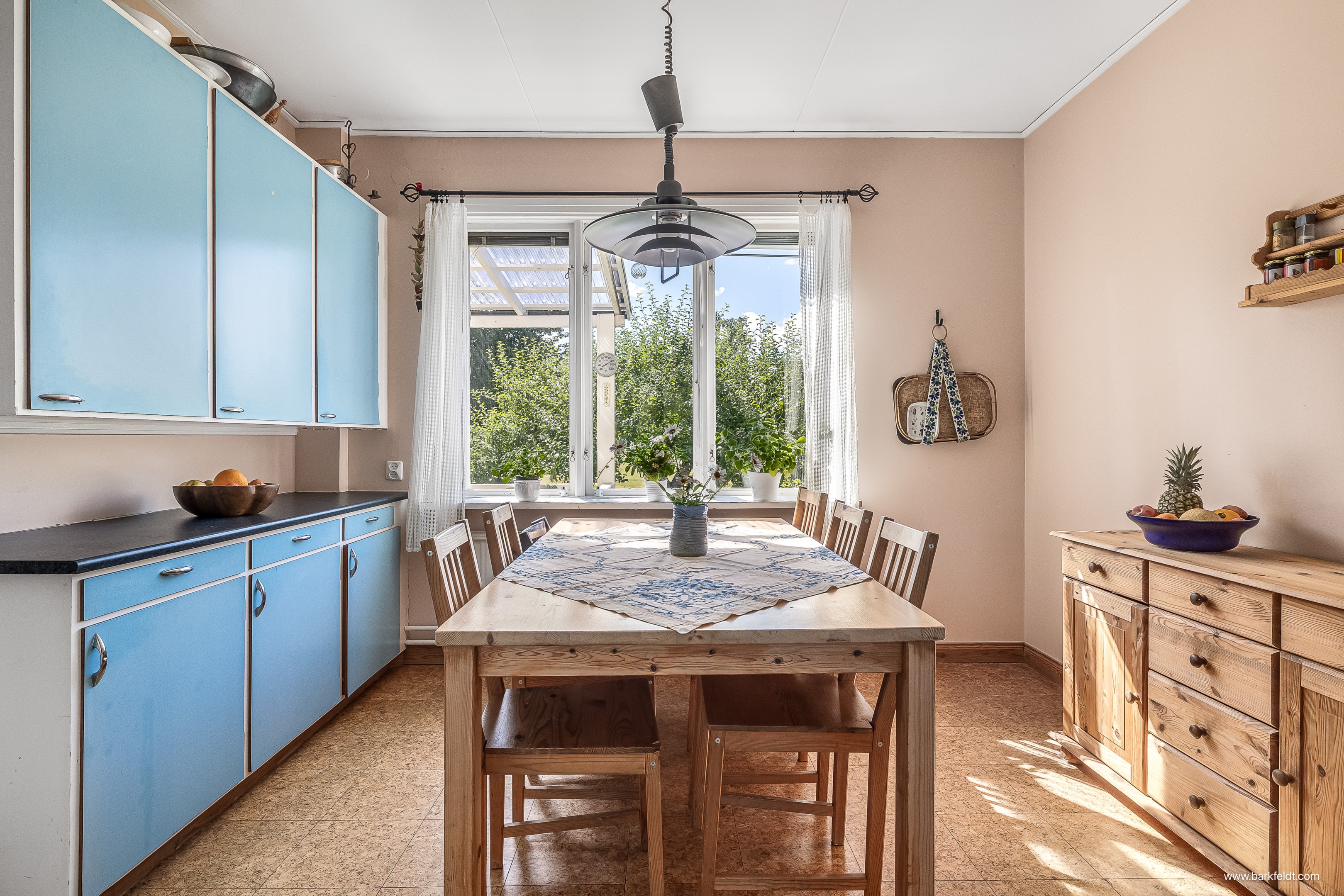 Bostadsbild från Villavägen 25, Såld i Kåbo, Uppsala