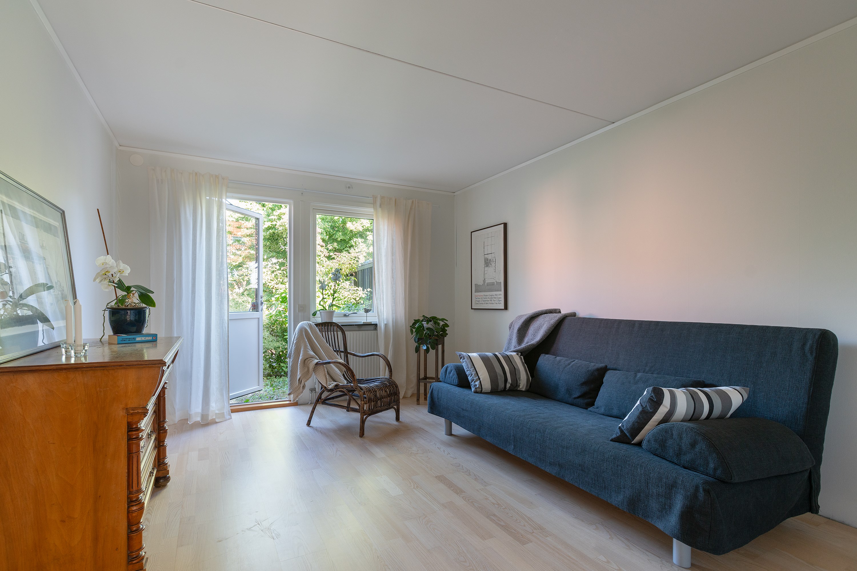 Bostadsbild från Önnemovägen 70, Såld i Tullinge Gård, Botkyrka