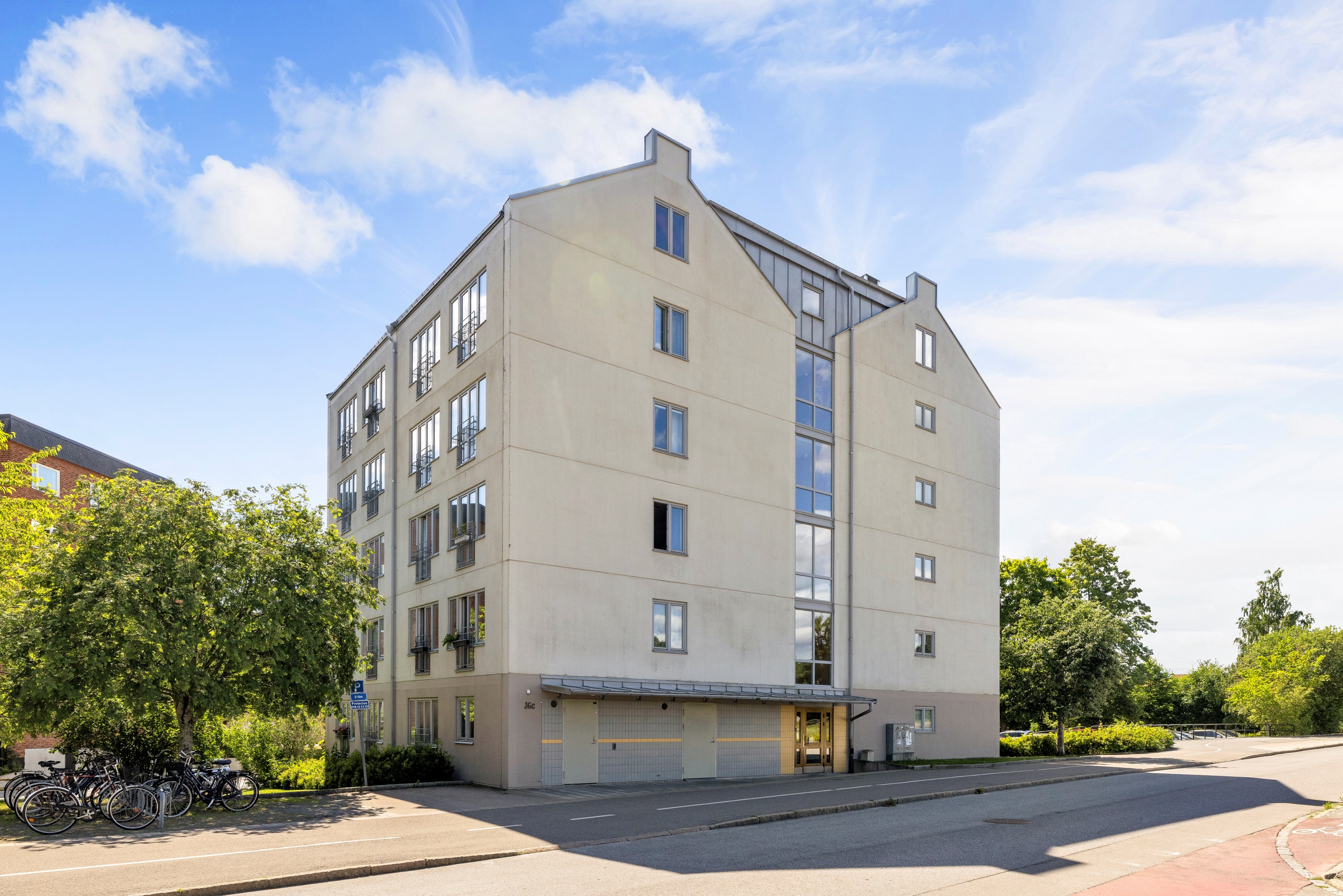 Bostadsbild från S:t Johannesgatan 36C, Till salu i Luthagen, Uppsala