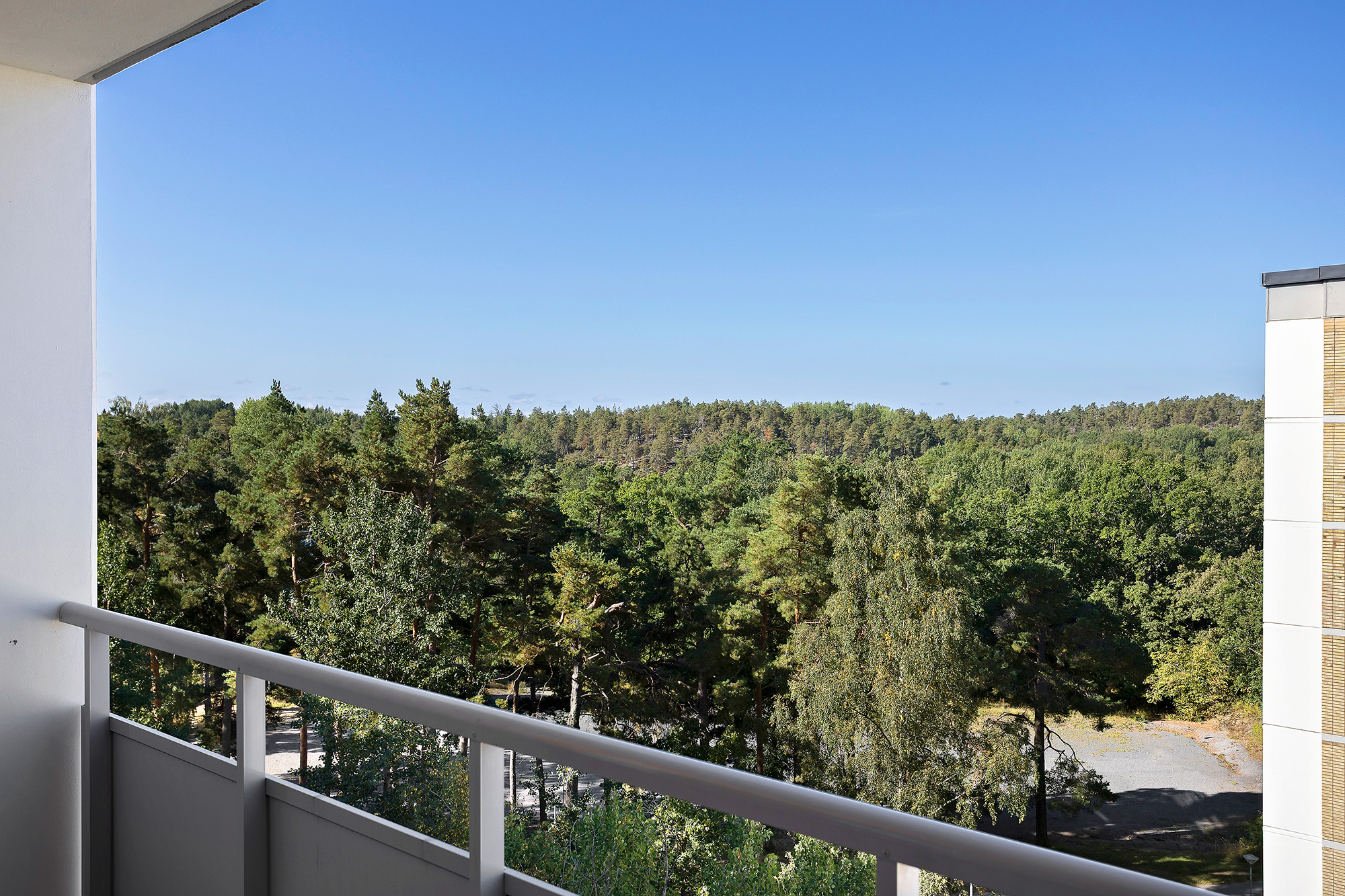 Bostadsbild från Oxelvägen 47, Till salu i Älta, Nacka