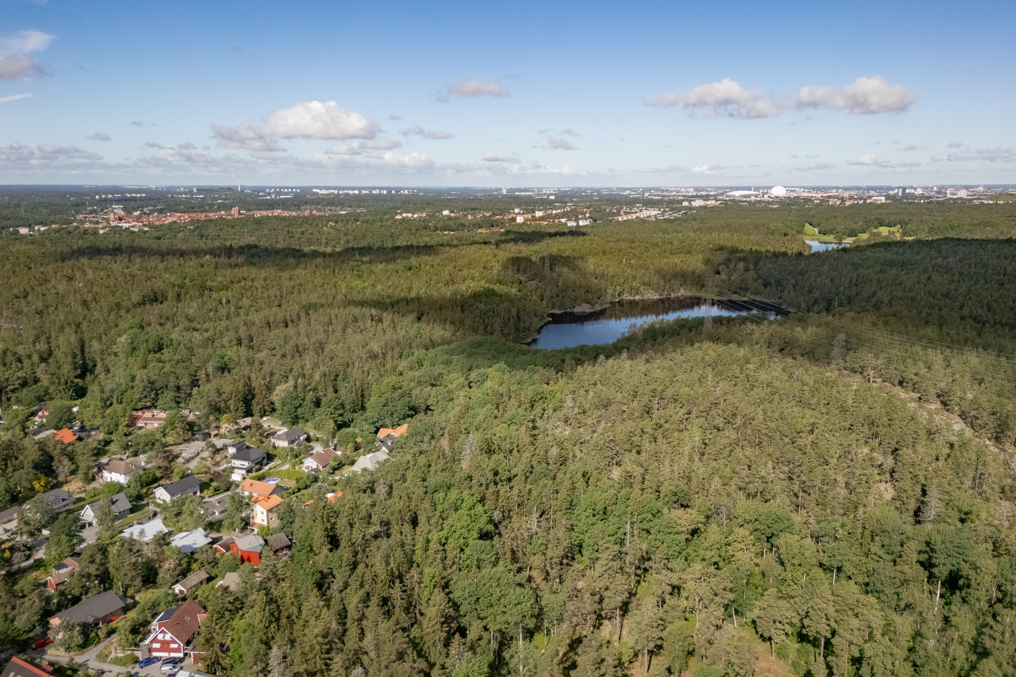 Bostadsbild från Oxelvägen 47, Till salu i Älta, Nacka