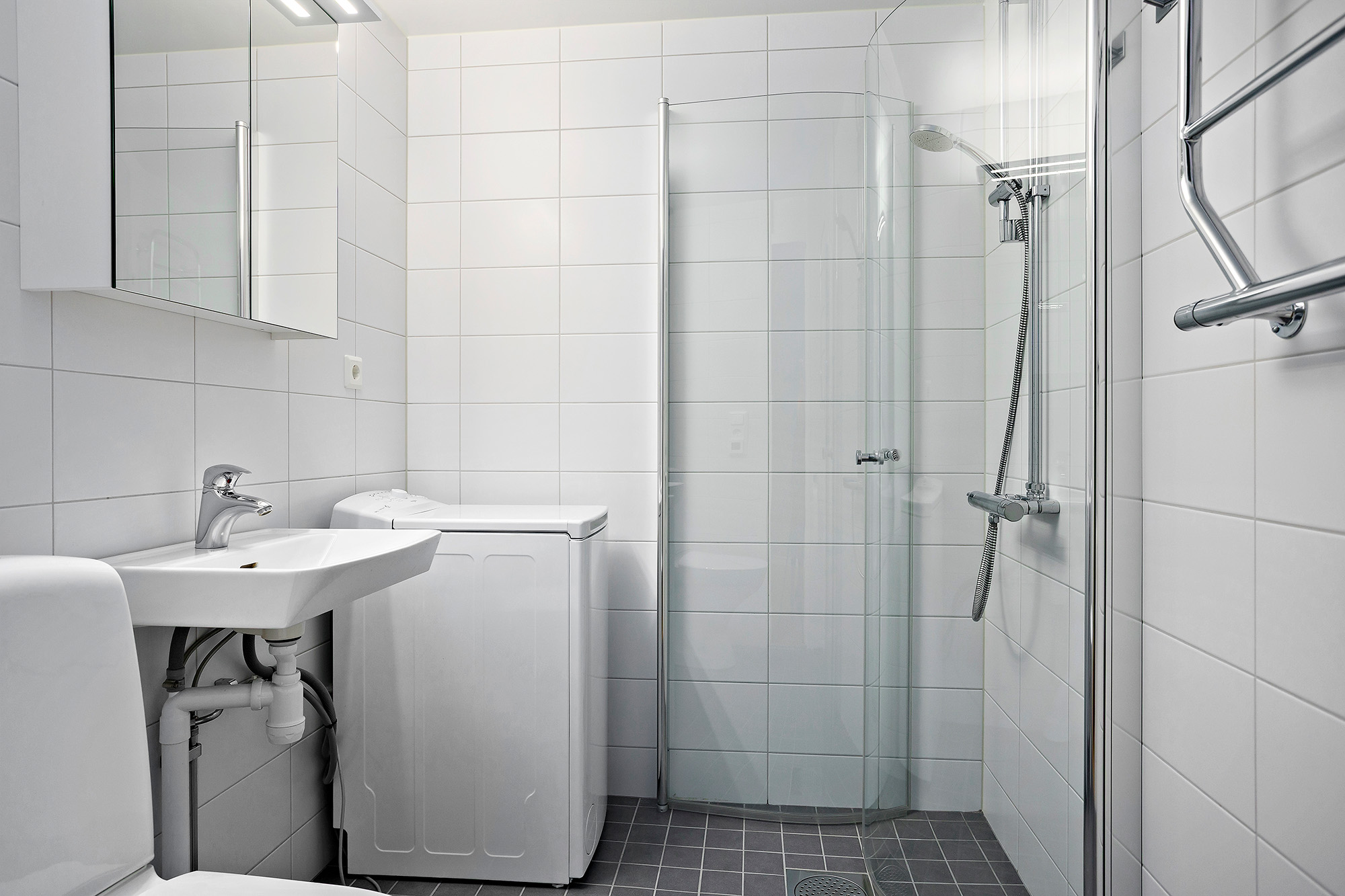 Bostadsbild från Oxelvägen 47, Till salu i Älta, Nacka