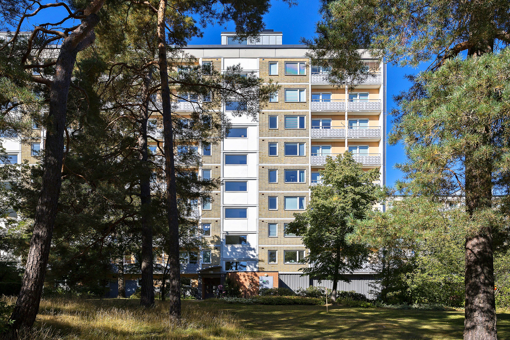 Bostadsbild från Oxelvägen 47, Till salu i Älta, Nacka