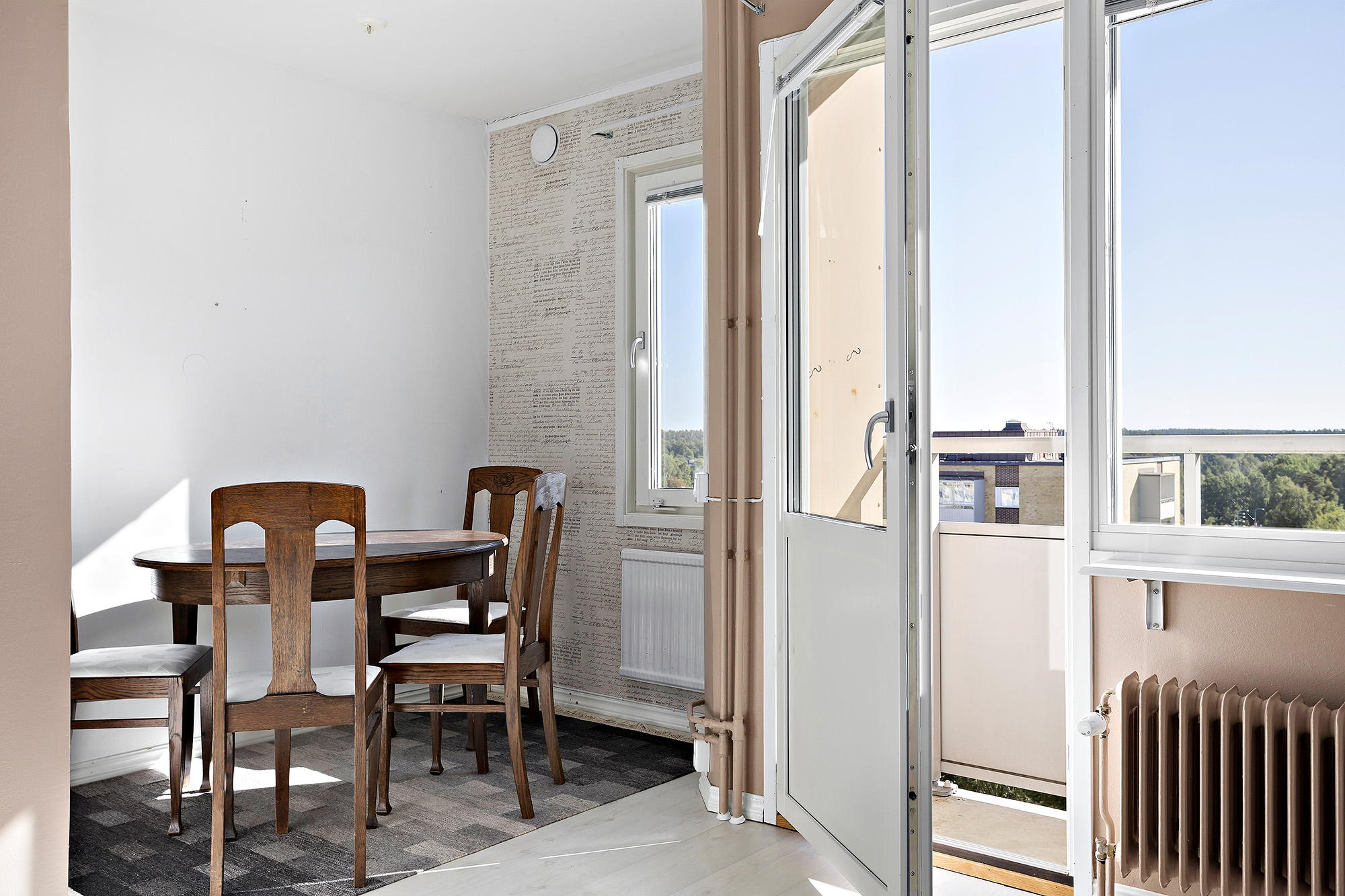 Bostadsbild från Oxelvägen 47, Till salu i Älta, Nacka