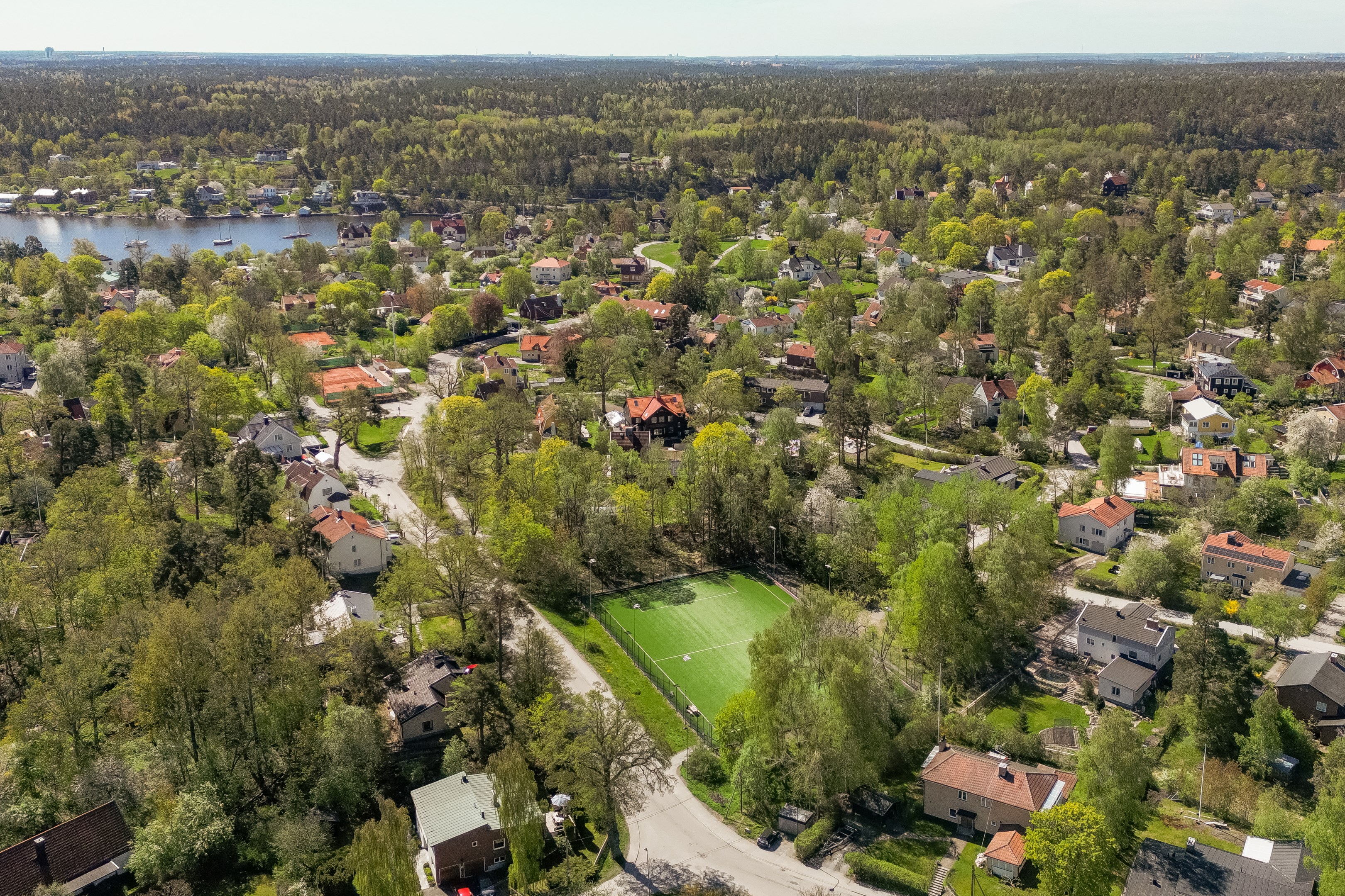 Bostadsbild från Beckasinvägen 24, Till salu i Saltängen, Nacka