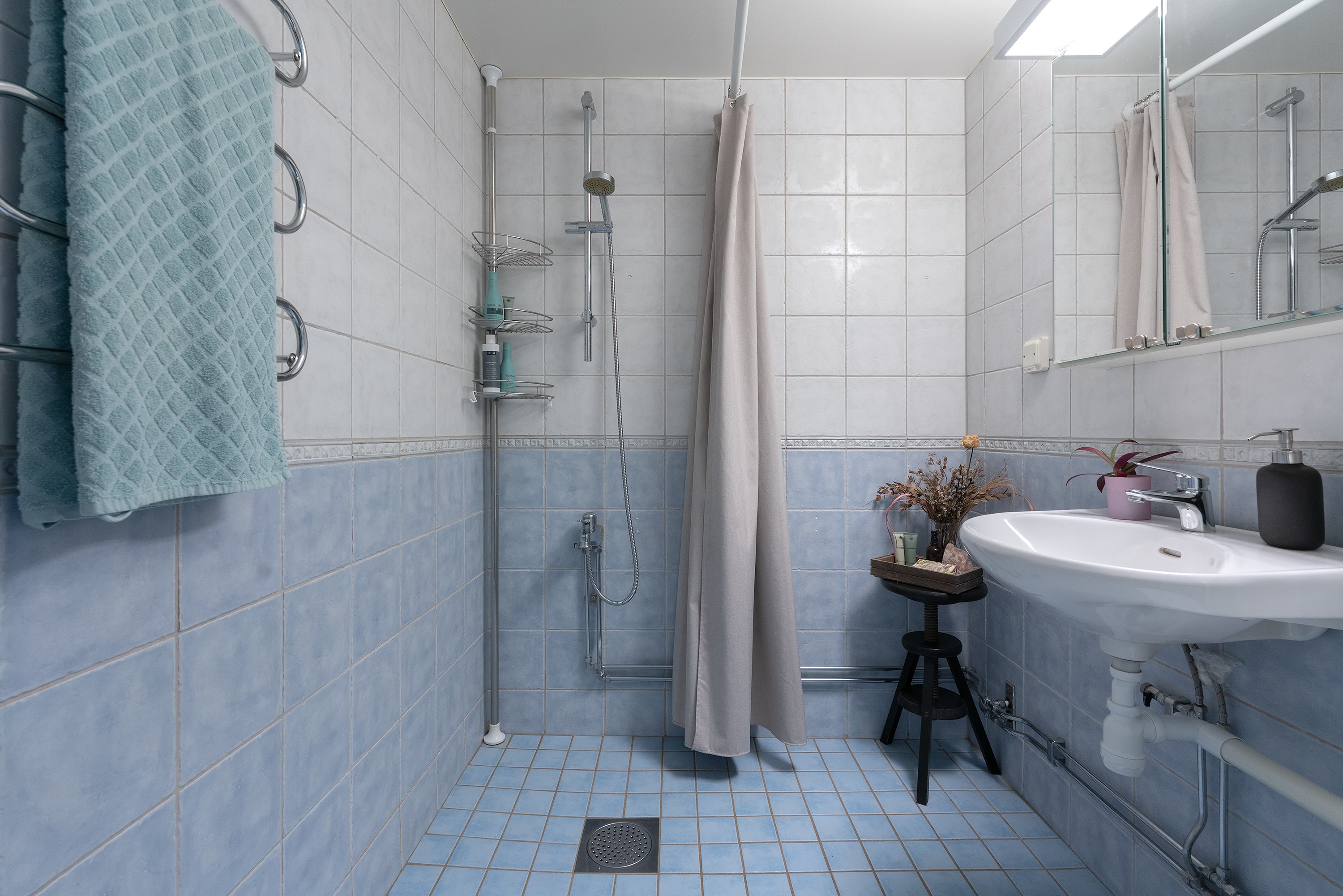 Bostadsbild från Tullingebergsvägen 8C, Till salu i G:a Tullingeberg, Botkyrka