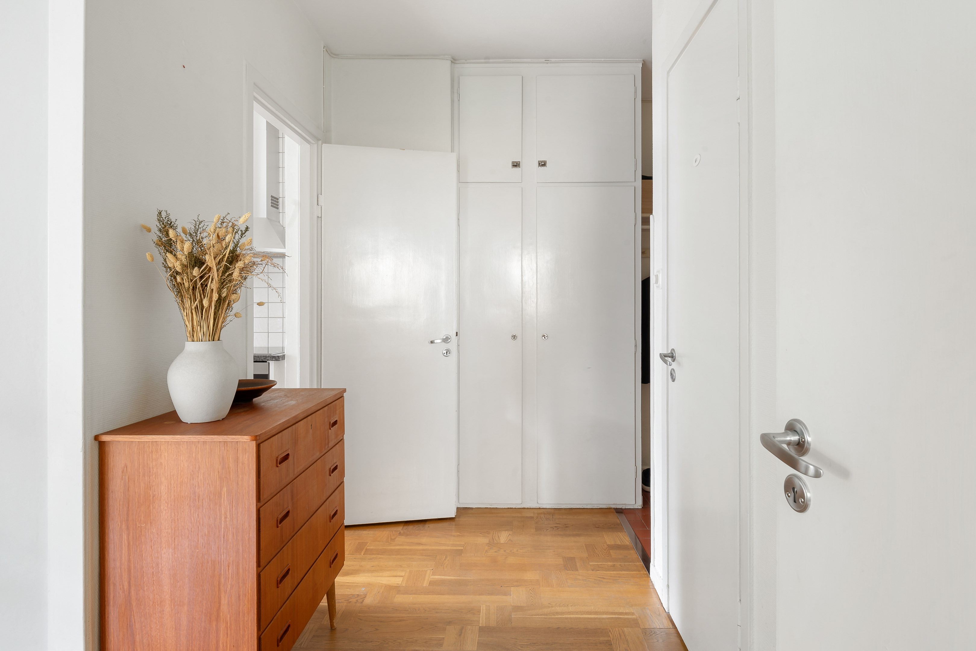 Bostadsbild från Fågelsången 2A, Till salu i Centrala Sundbyberg, Sundbyberg