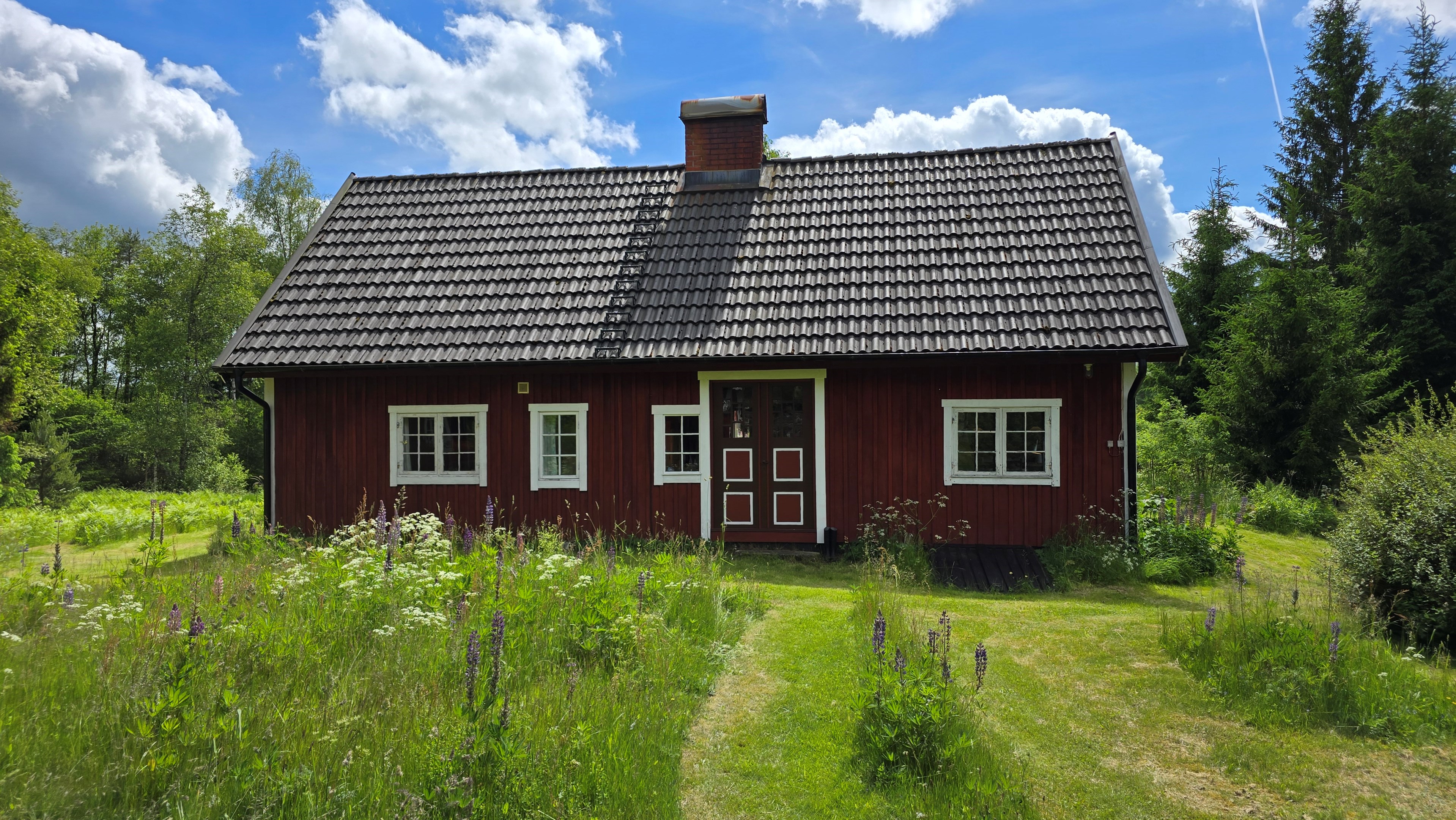 001 bostadshuset-framsida