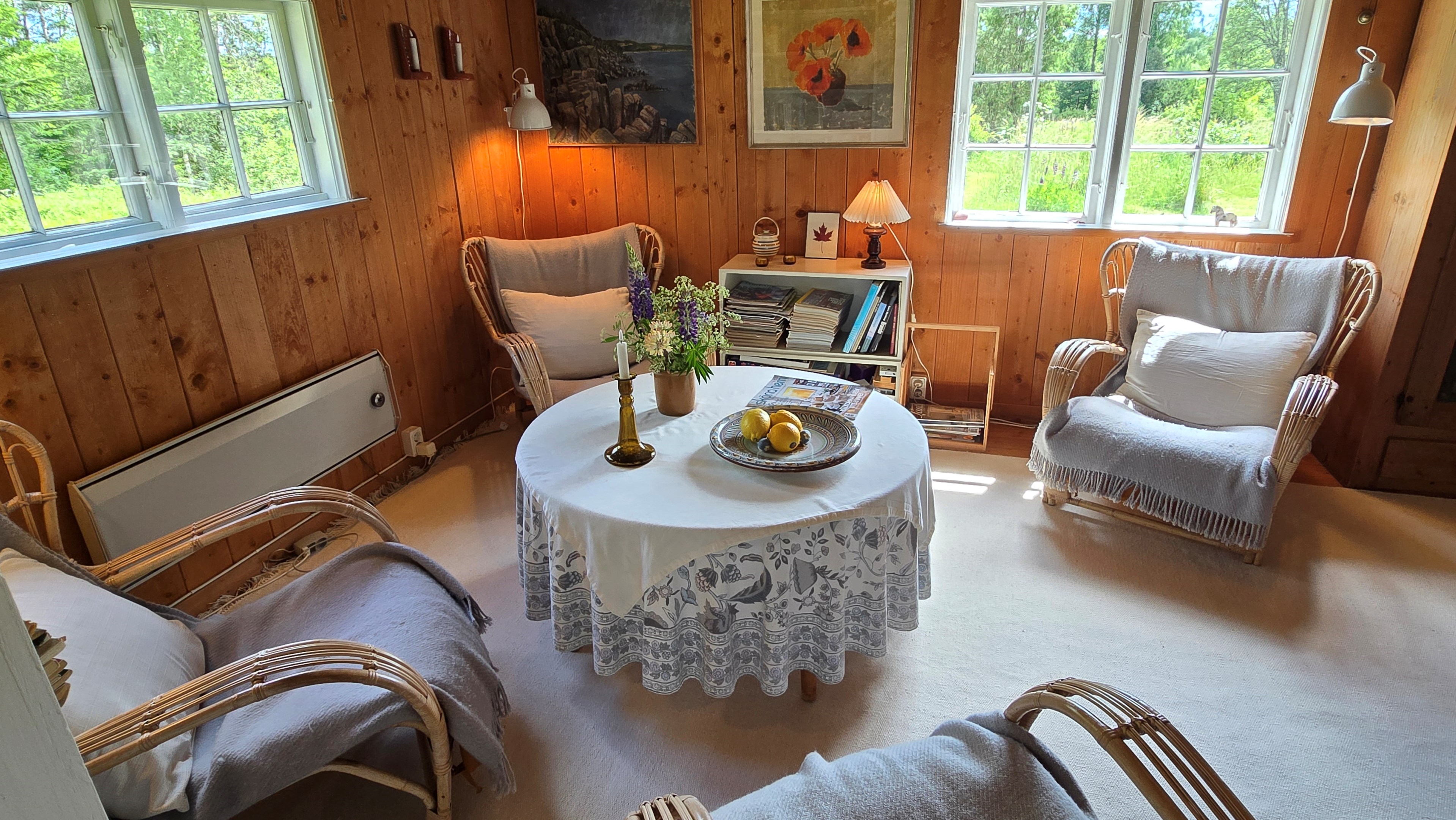 035 loungehorna