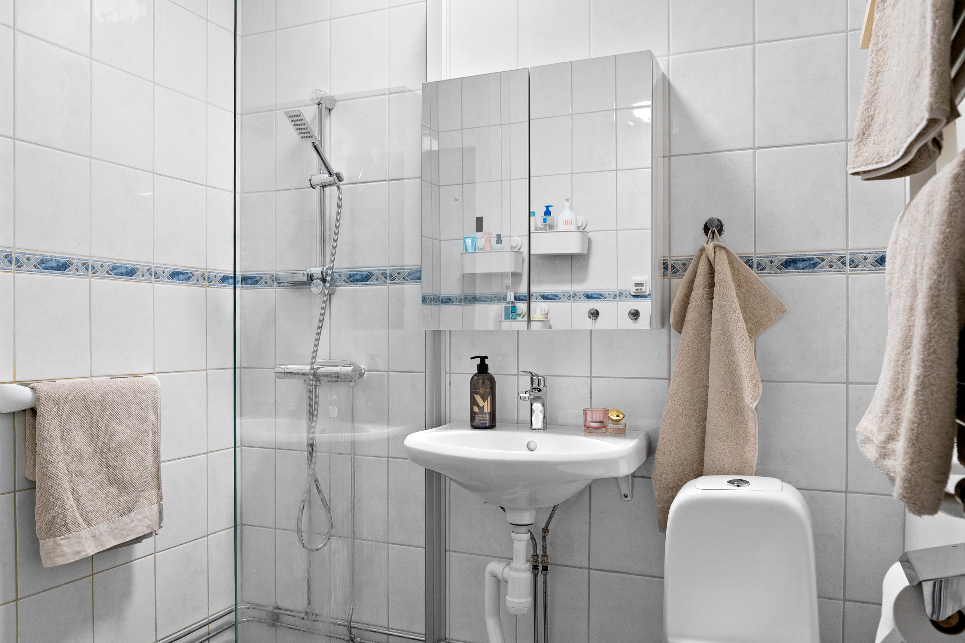 Bostadsbild från Björnskogsvägen 54, Till salu i Gustavsberg - Lugnet/Björnkärret, Värmdö