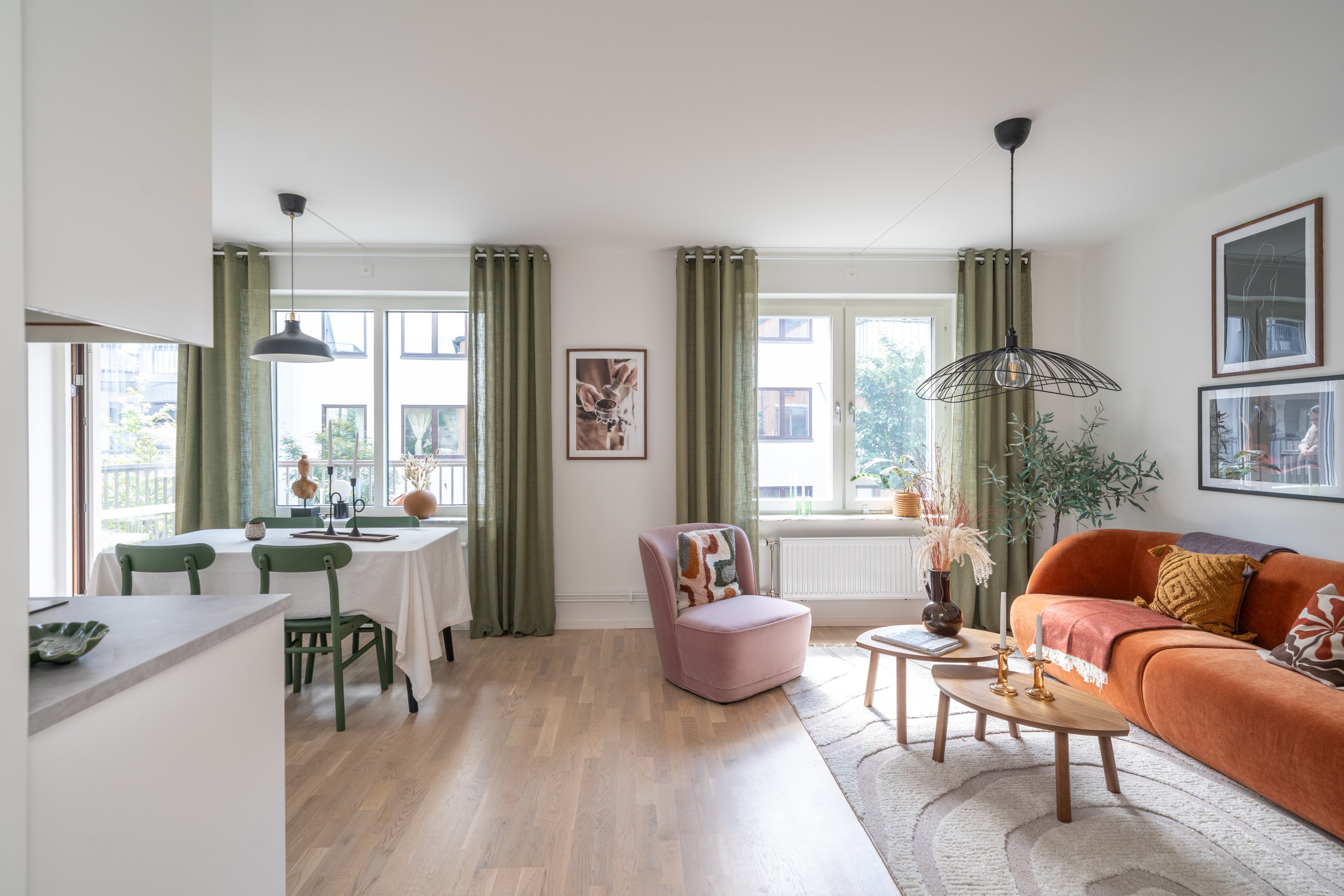 Bostadsbild från Väsjöpromenaden 17, Till salu i Väsjön, Sollentuna