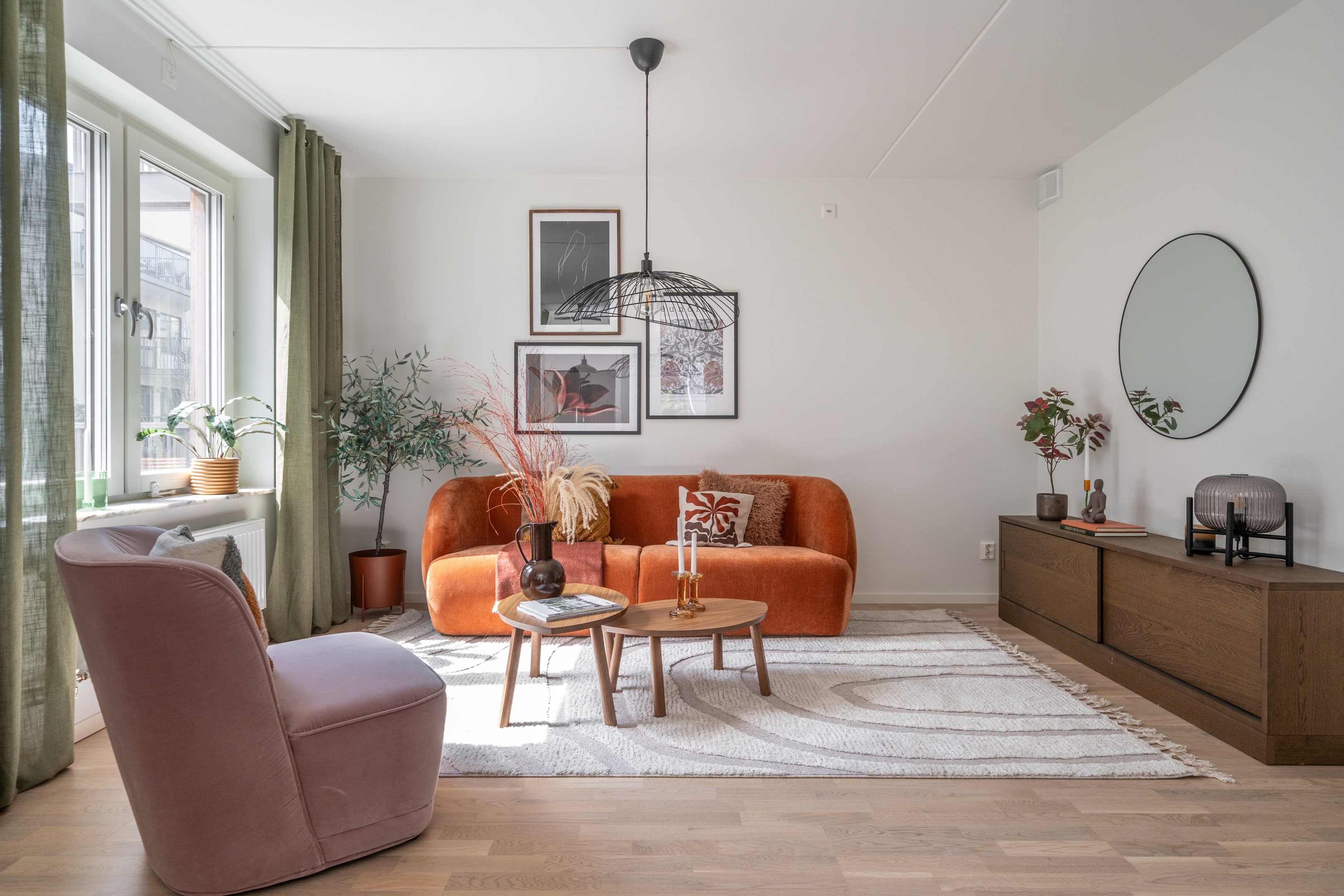 Bostadsbild från Väsjöpromenaden 17, Till salu i Väsjön, Sollentuna