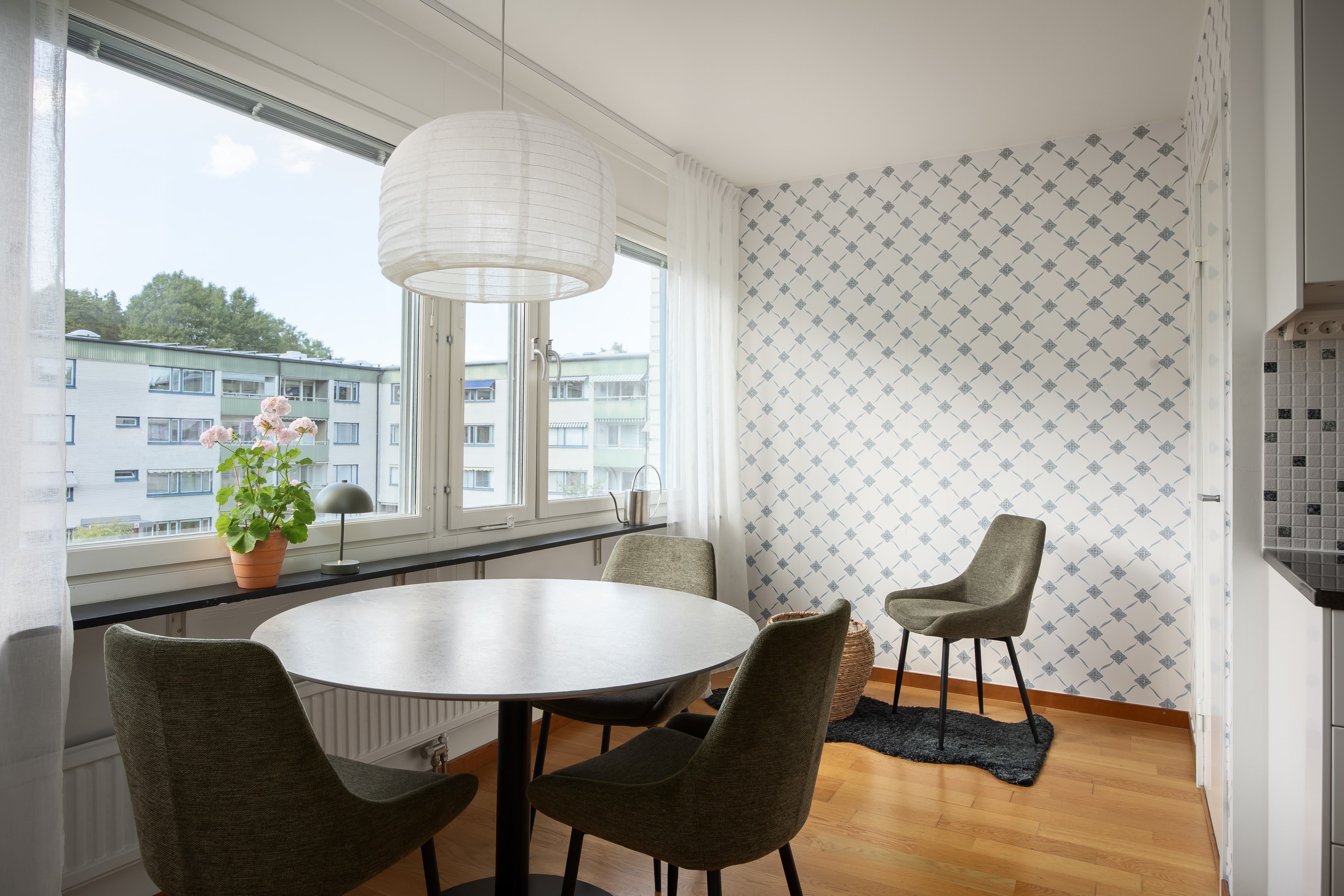 Bostadsbild från Vinterbrinksvägen 49, 2tr, Såld i Igelbodaplatån - Saltsjöbaden, Nacka