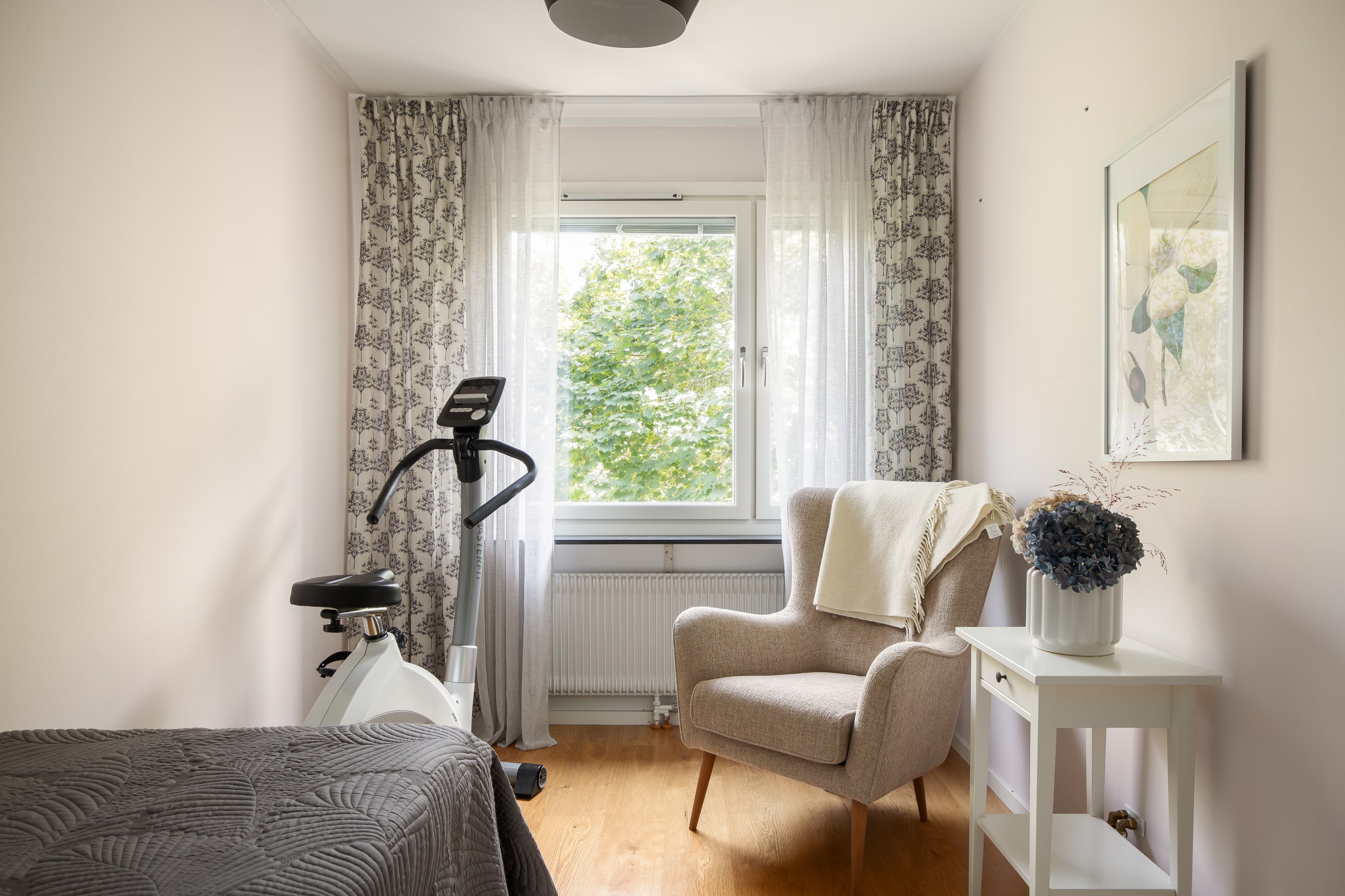 Bostadsbild från Vinterbrinksvägen 49, 2tr, Såld i Igelbodaplatån - Saltsjöbaden, Nacka