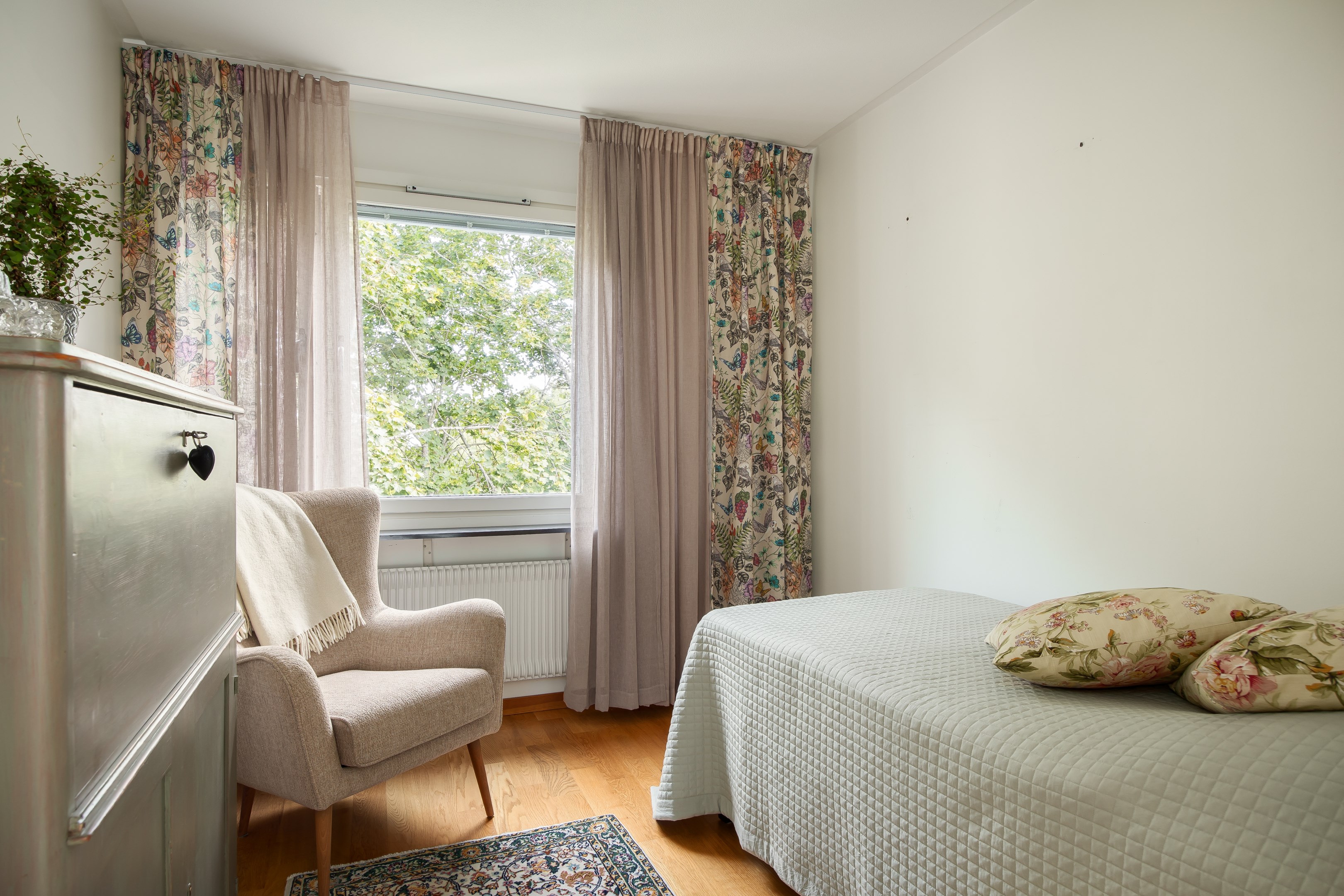 Bostadsbild från Vinterbrinksvägen 49, 2tr, Såld i Igelbodaplatån - Saltsjöbaden, Nacka