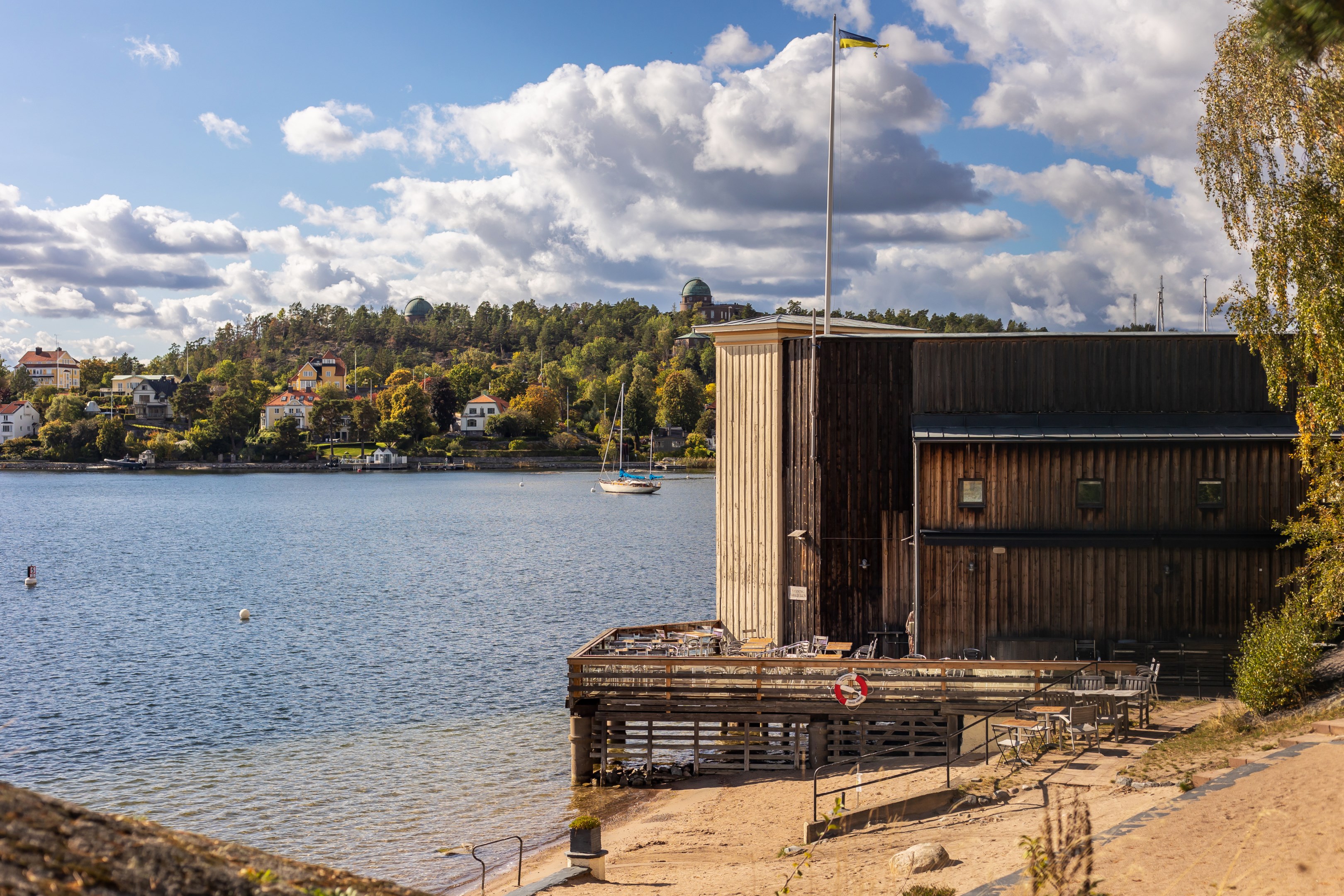 Bostadsbild från Vinterbrinksvägen 49, 2tr, Såld i Igelbodaplatån - Saltsjöbaden, Nacka