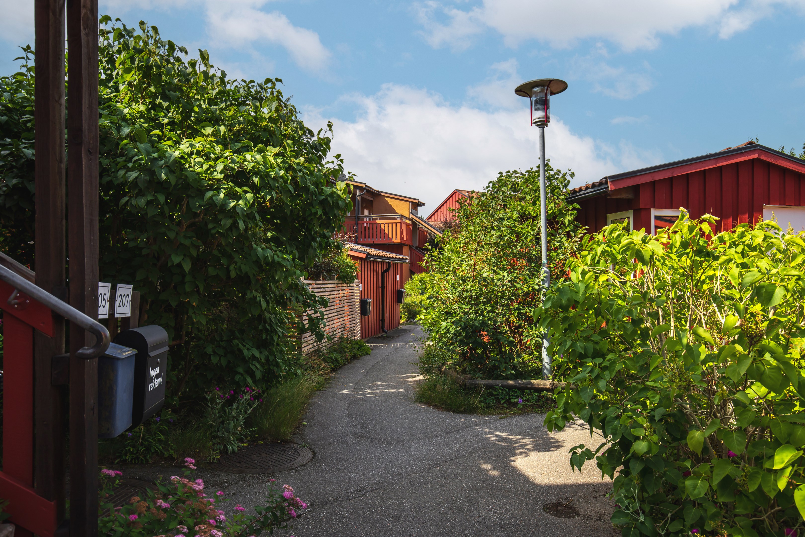 Bostadsbild från Björkholmsvägen 205, Till salu i Östra Orminge, Nacka