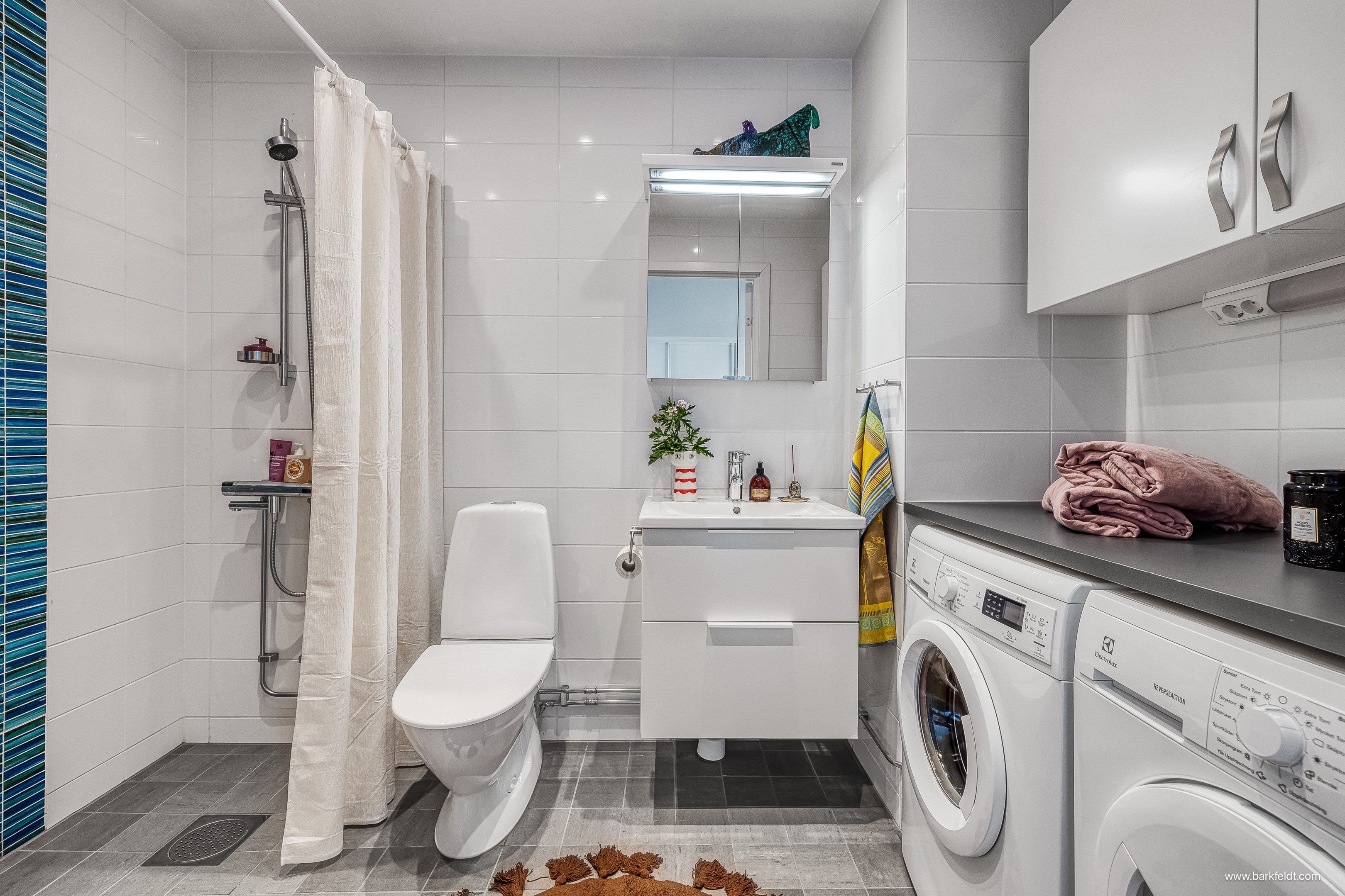 Bostadsbild från Rosendalsvägen 22, Såld i Rosendal, Uppsala