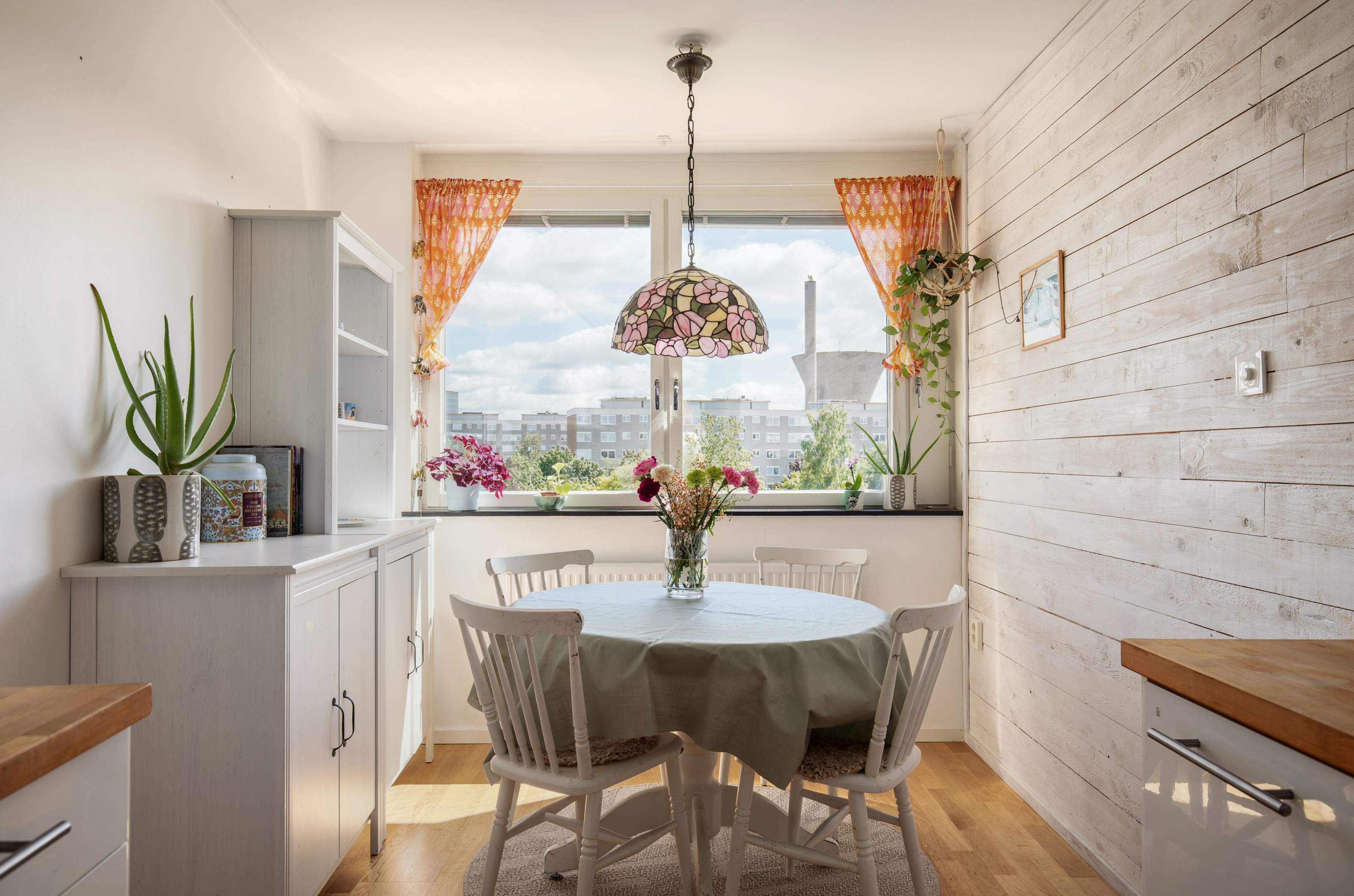 Bostadsbild från Henriksdalsringen 23, Såld i Henriksdalsberget, Nacka