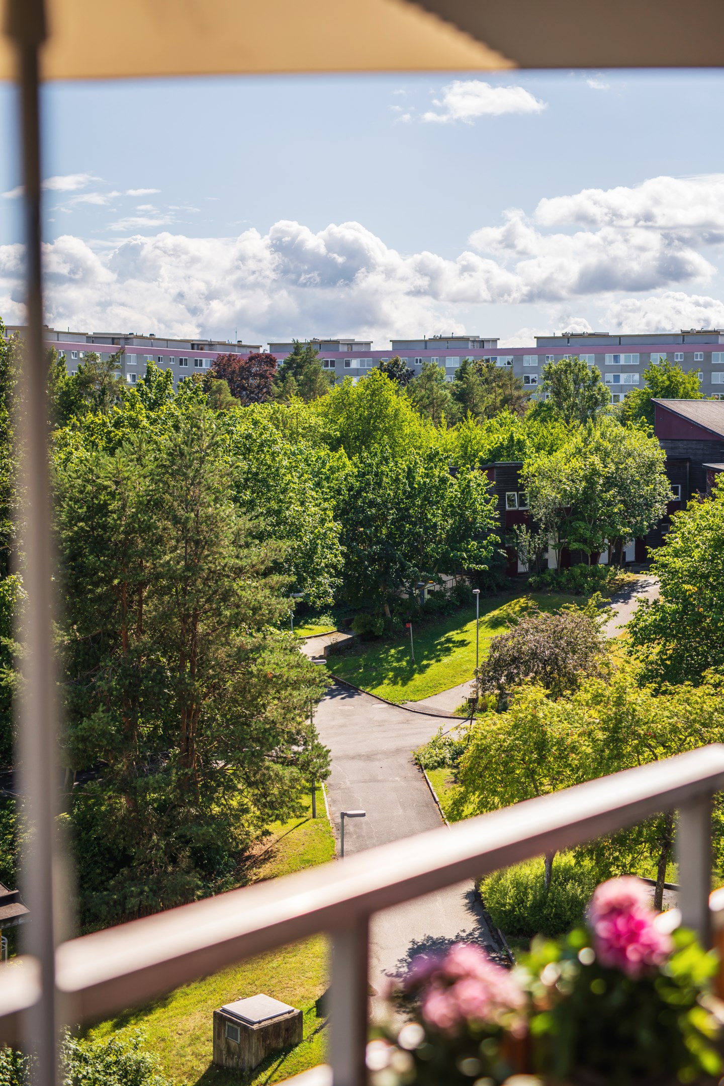 Bostadsbild från Henriksdalsringen 23, Såld i Henriksdalsberget, Nacka