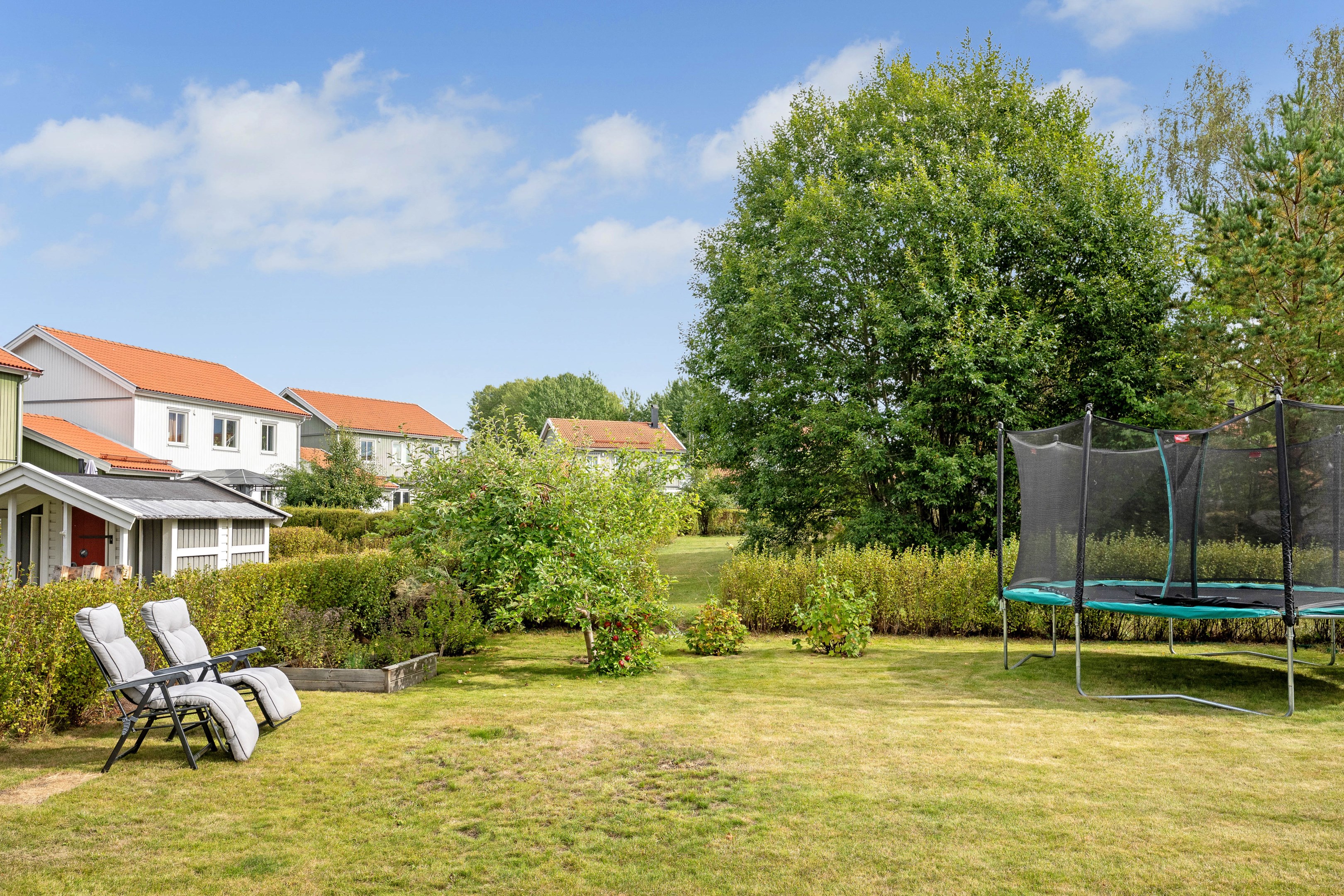 Bostadsbild från Timotejvägen 15, Till salu i Lövstalöt, Uppsala