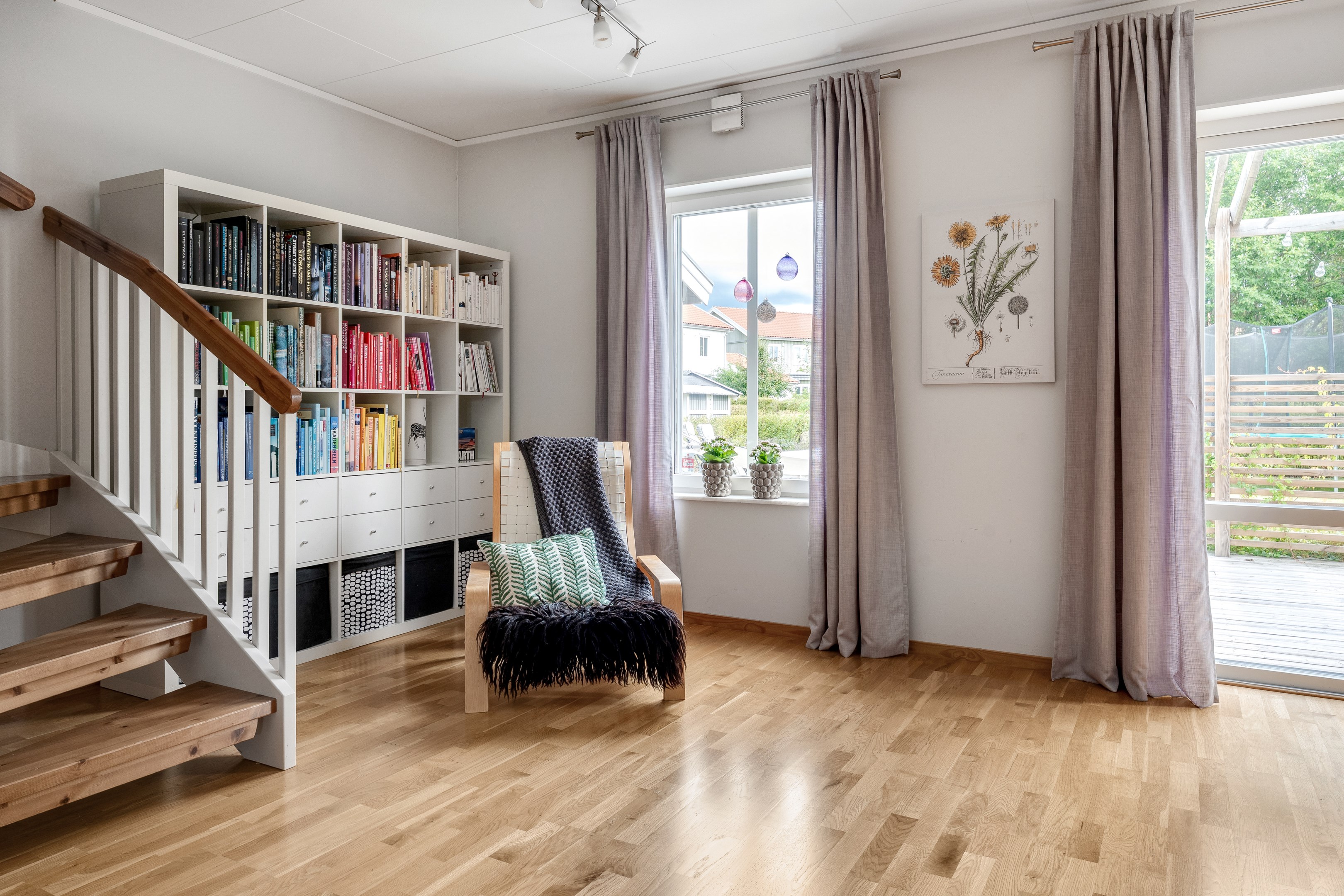 Bostadsbild från Timotejvägen 15, Till salu i Lövstalöt, Uppsala