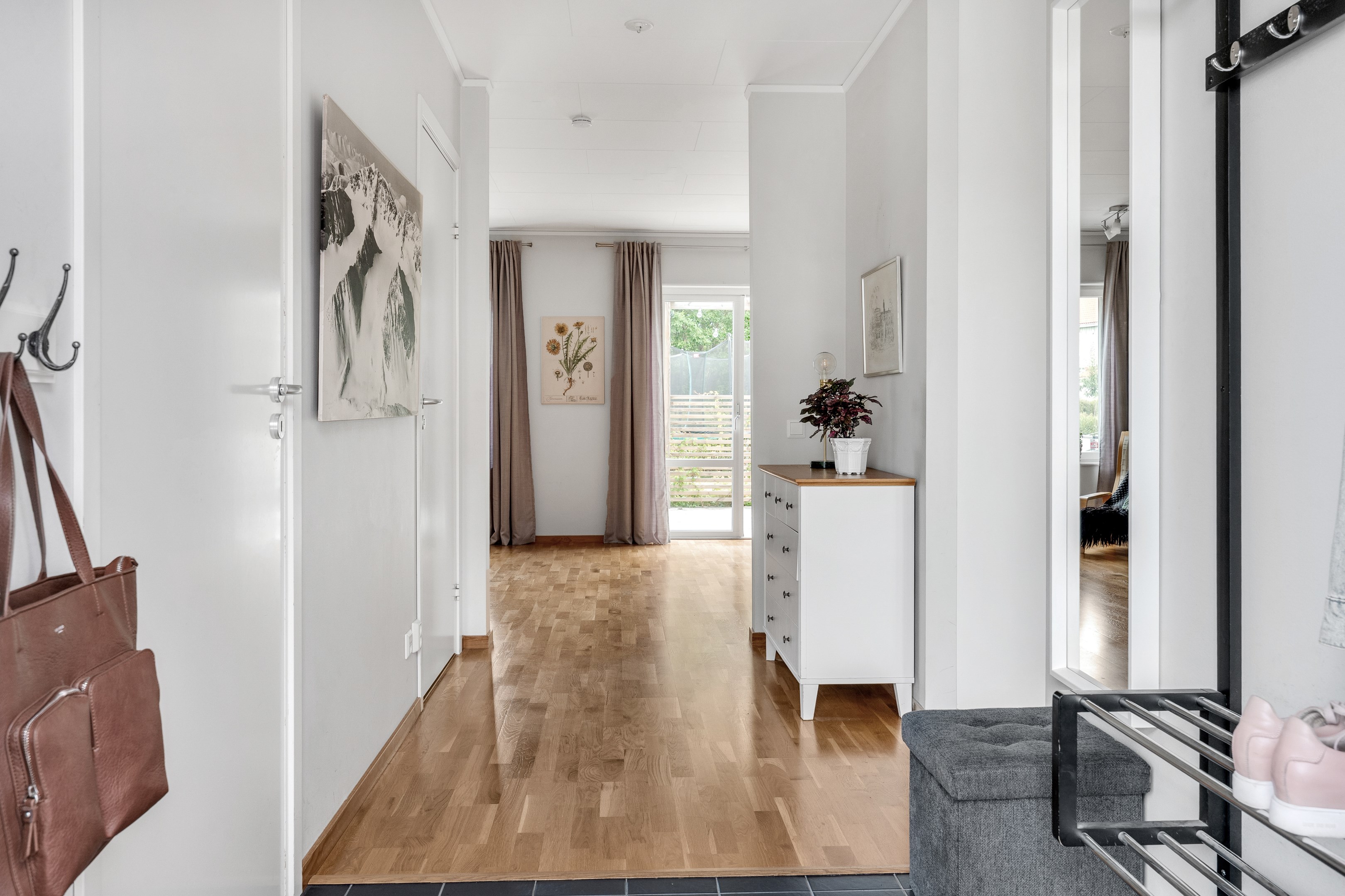 Bostadsbild från Timotejvägen 15, Till salu i Lövstalöt, Uppsala