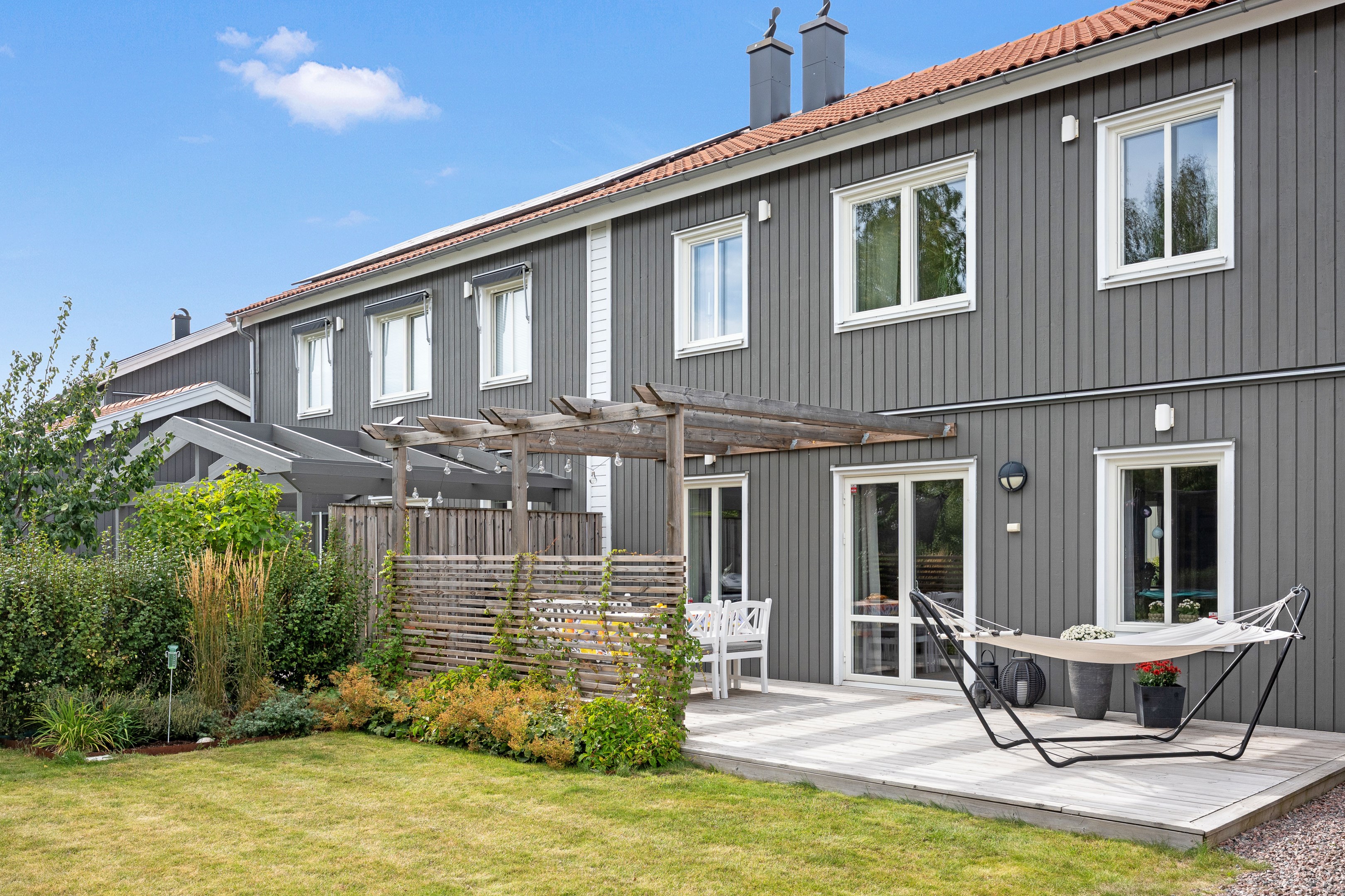 Bostadsbild från Timotejvägen 15, Till salu i Lövstalöt, Uppsala