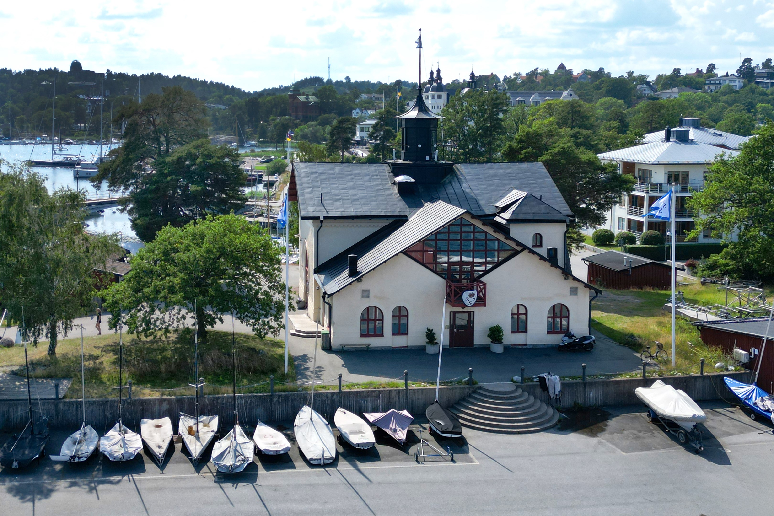 Bostadsbild från Skepparstigen 1, Till salu i Saltsjöbaden, Nacka