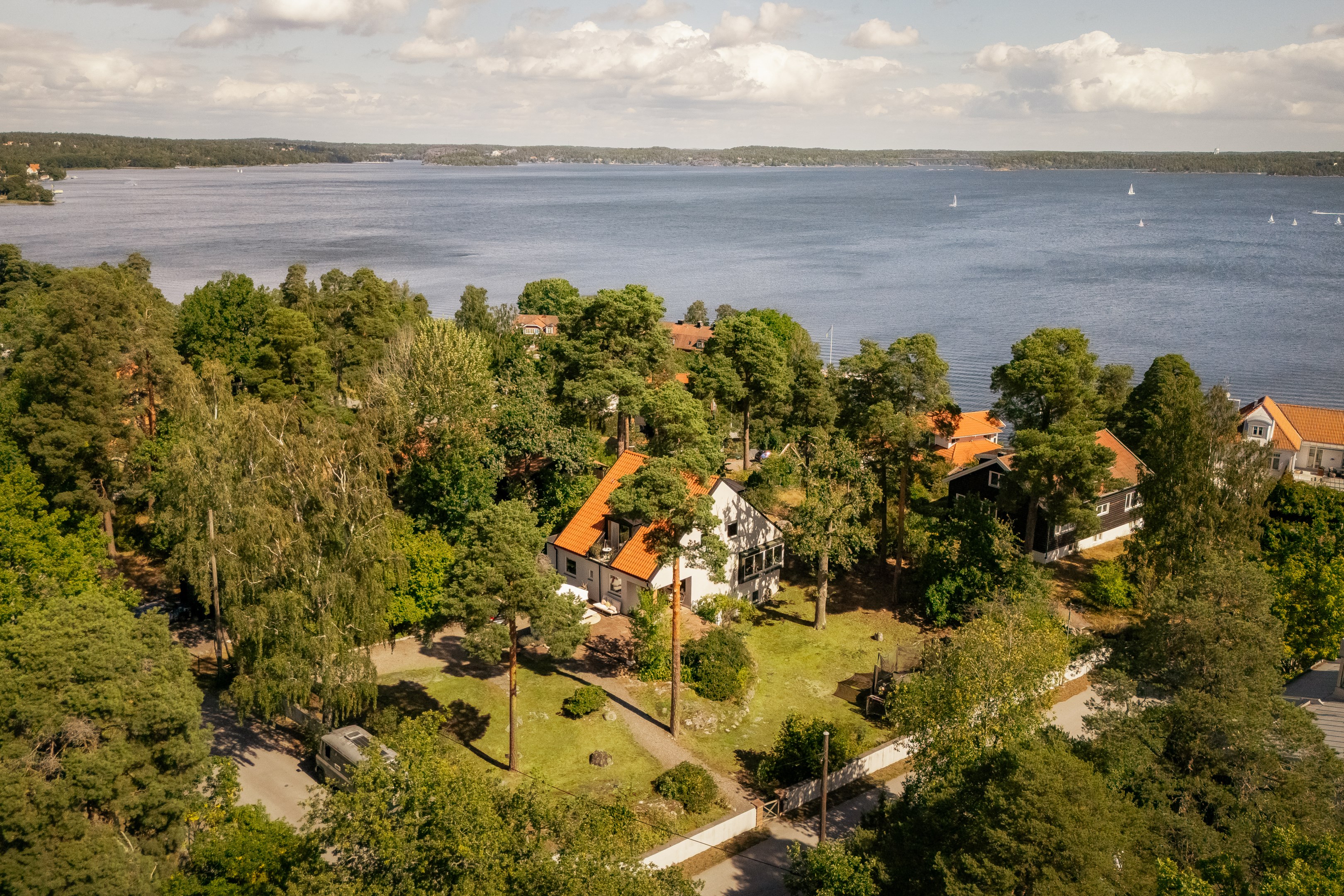 Bostadsbild från Skepparstigen 1, Till salu i Saltsjöbaden, Nacka