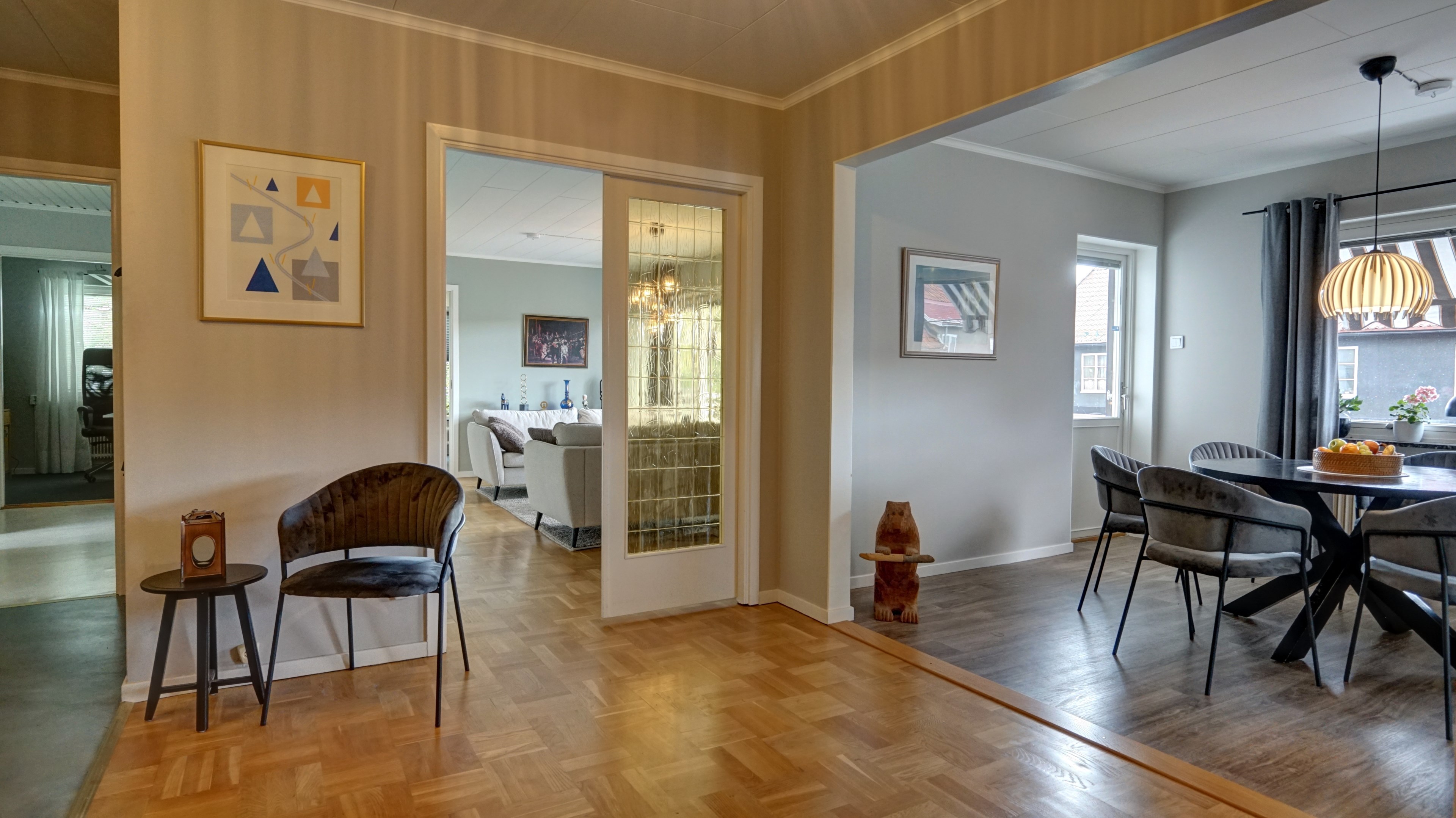 Hall - mellanplan