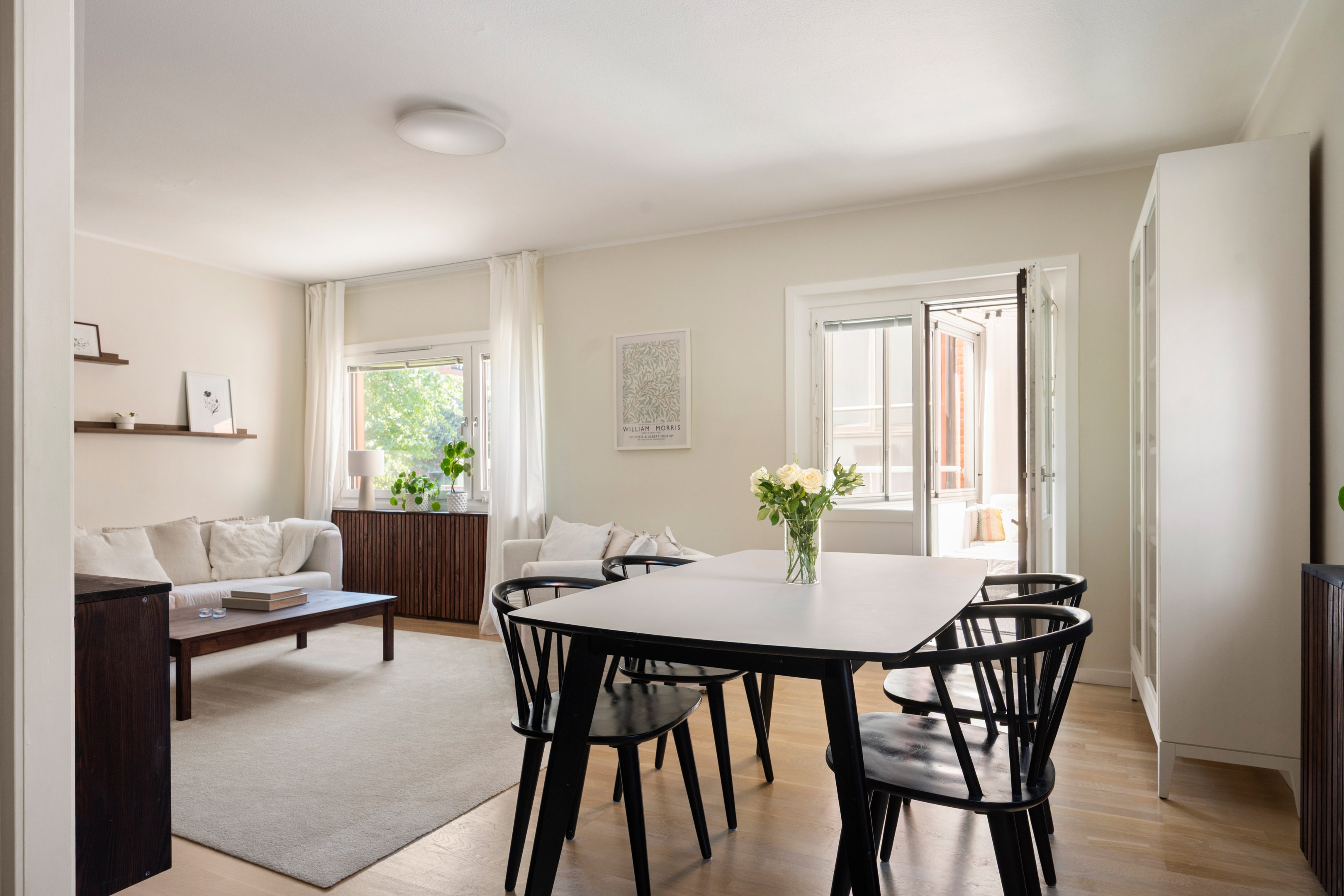 Bostadsbild från Rådjursstigen 14, Såld i Bergshamra, Solna