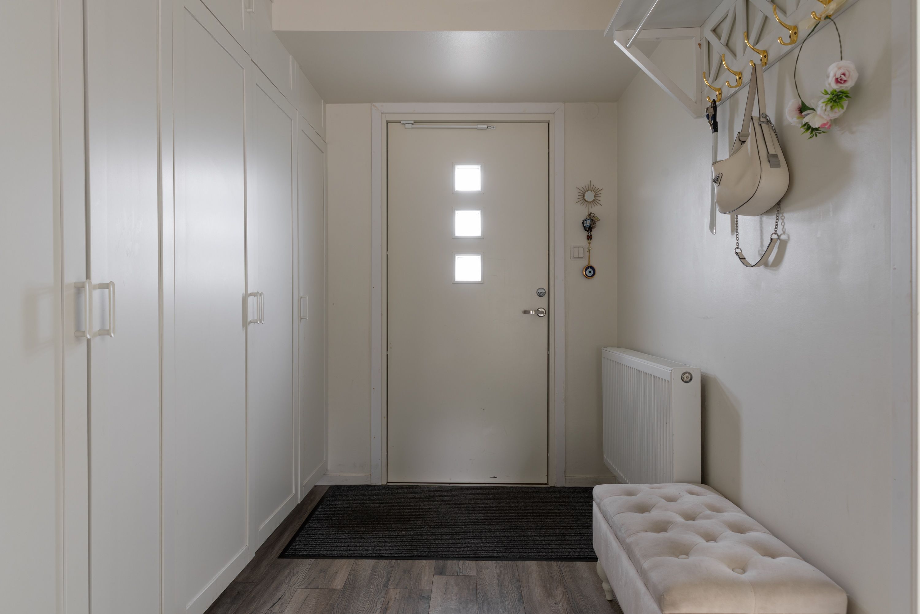 Bostadsbild från Liegatan 16, Till salu i Hammarby, Västerås