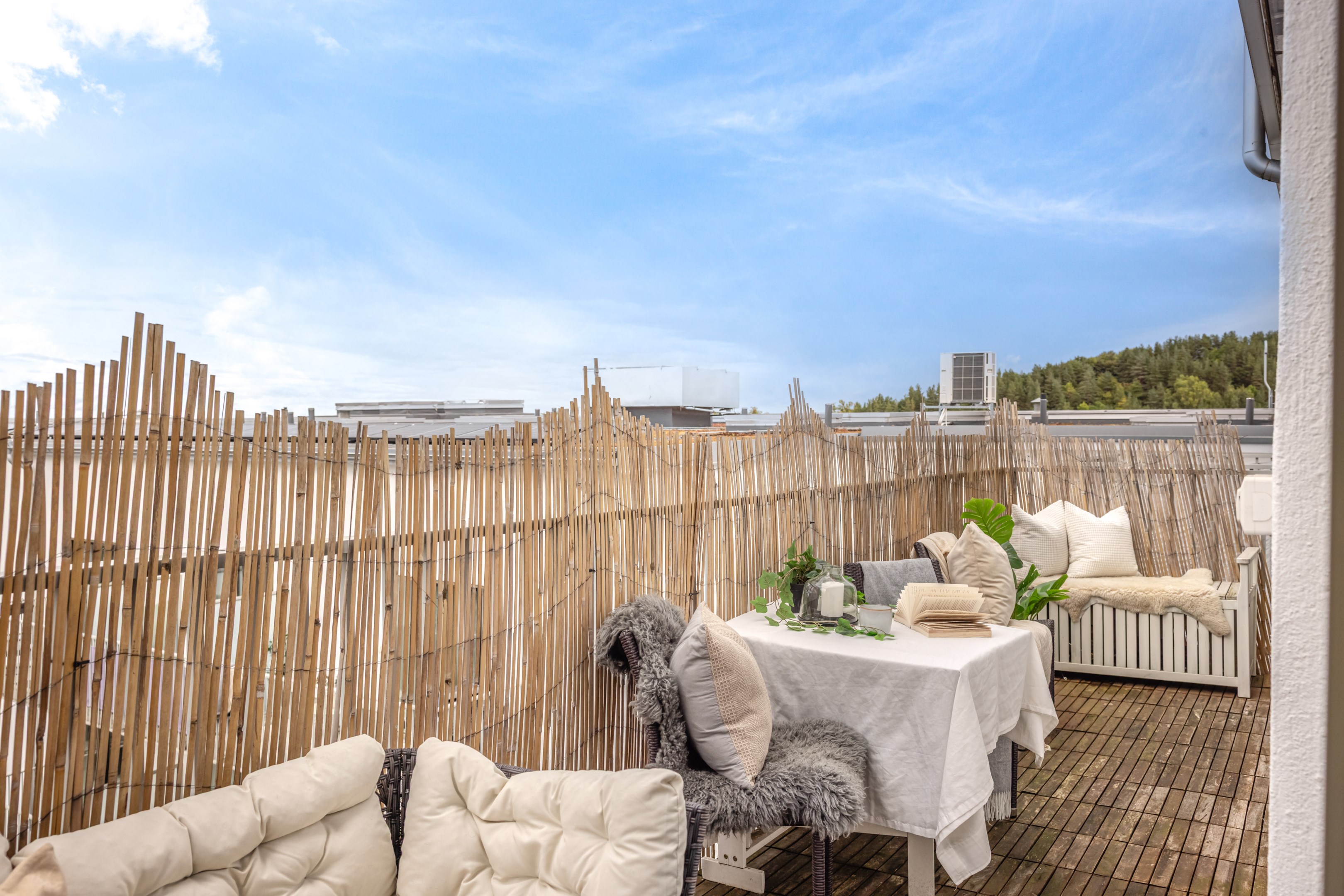 Bostadsbild från Torfredsplatsen 7, Till salu i Haga, Norra, Solna