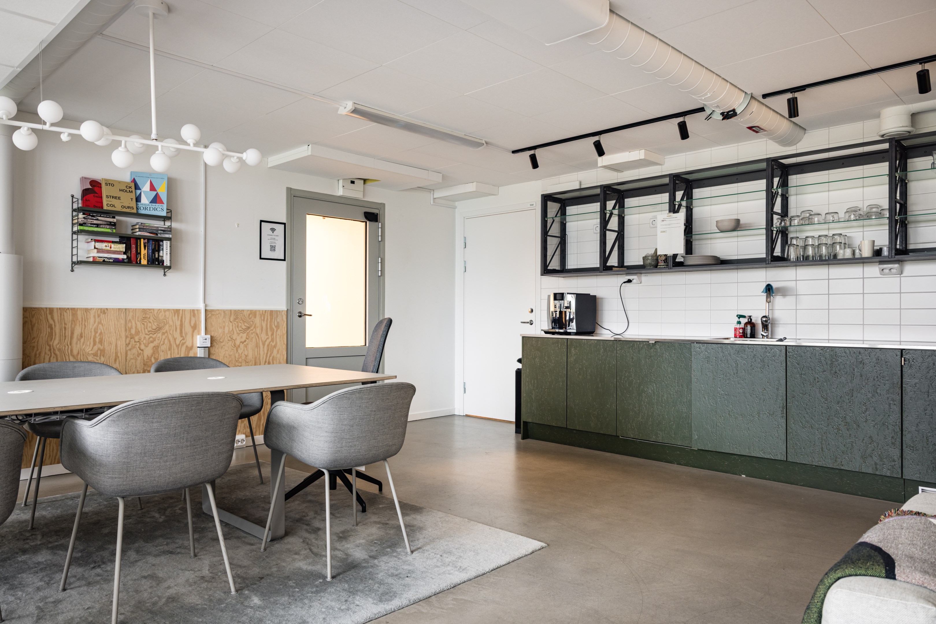 Bostadsbild från Torfredsplatsen 7, Till salu i Haga, Norra, Solna