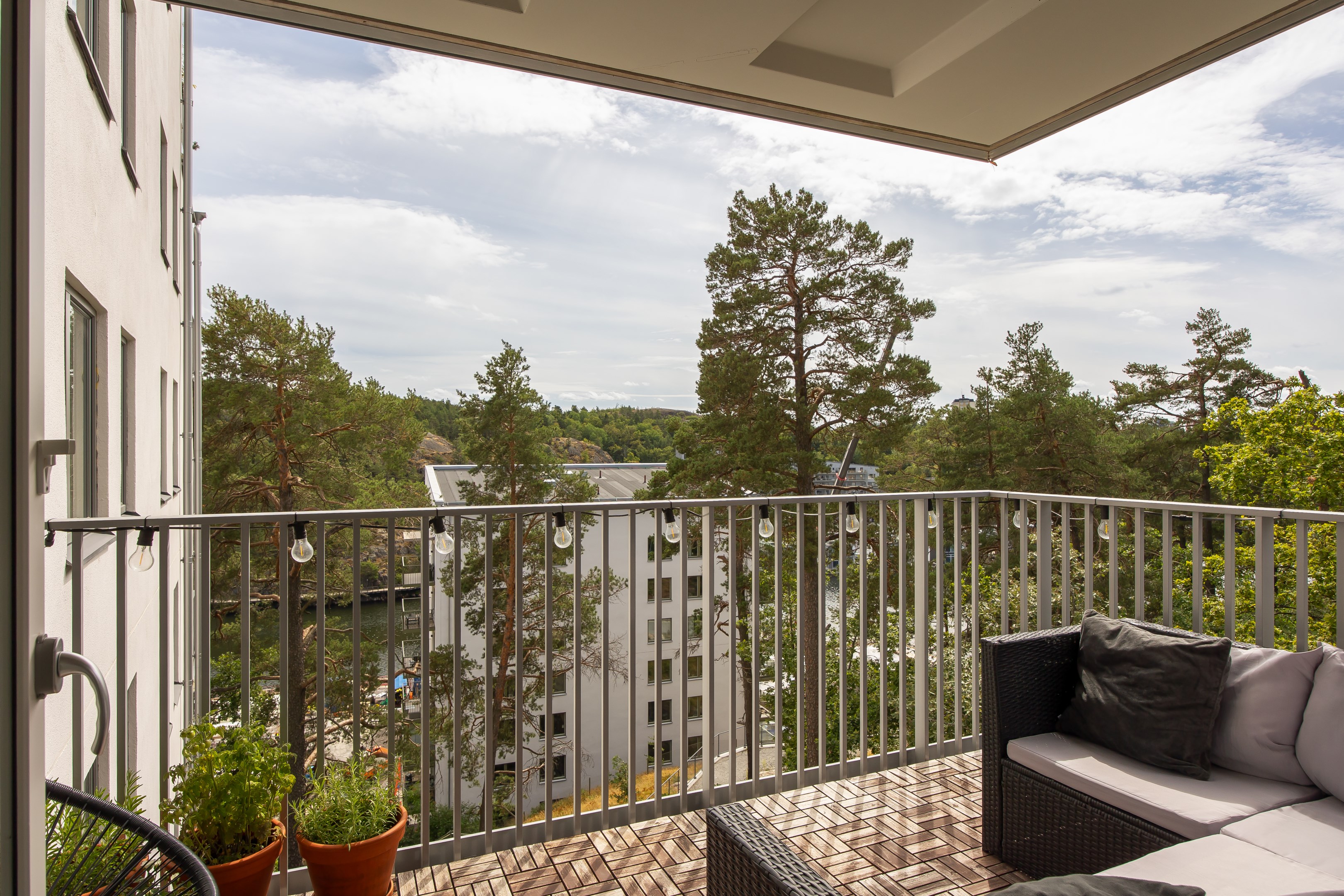 Bostadsbild från Kvarnholmsvägen 106, 5 tr, Till salu i Kvarnholmen, Nacka