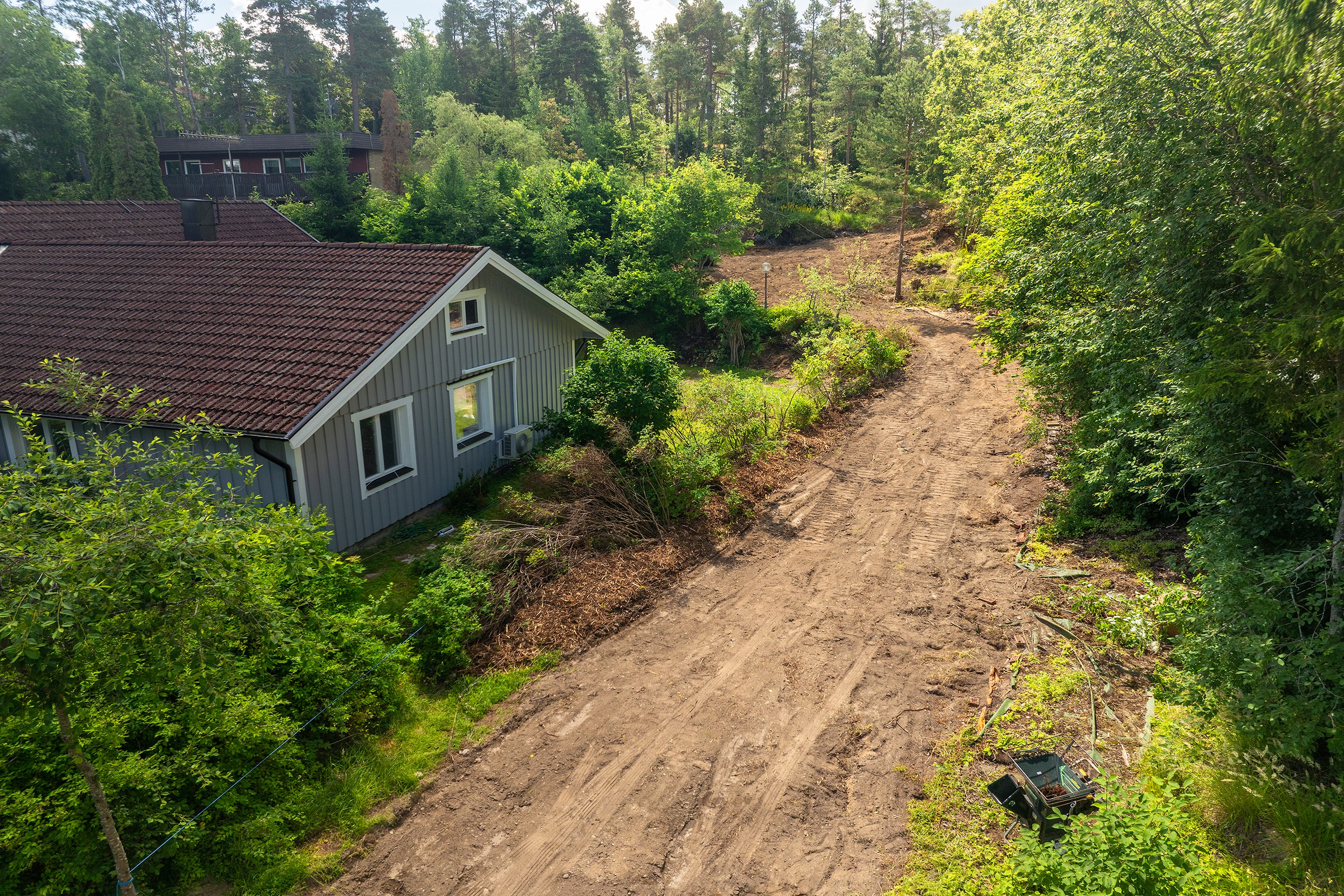 Bostadsbild från Hermelinsvägen 2, Kommande i Tullinge Skog, Botkyrka