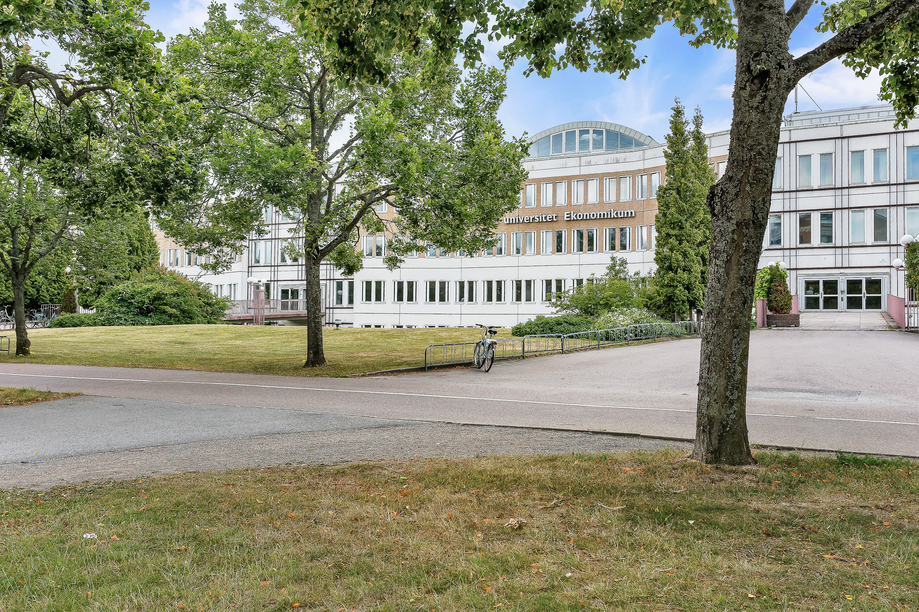 Bostadsbild från Luthagsesplanaden 9A, Till salu i Främre Luthagen, Uppsala