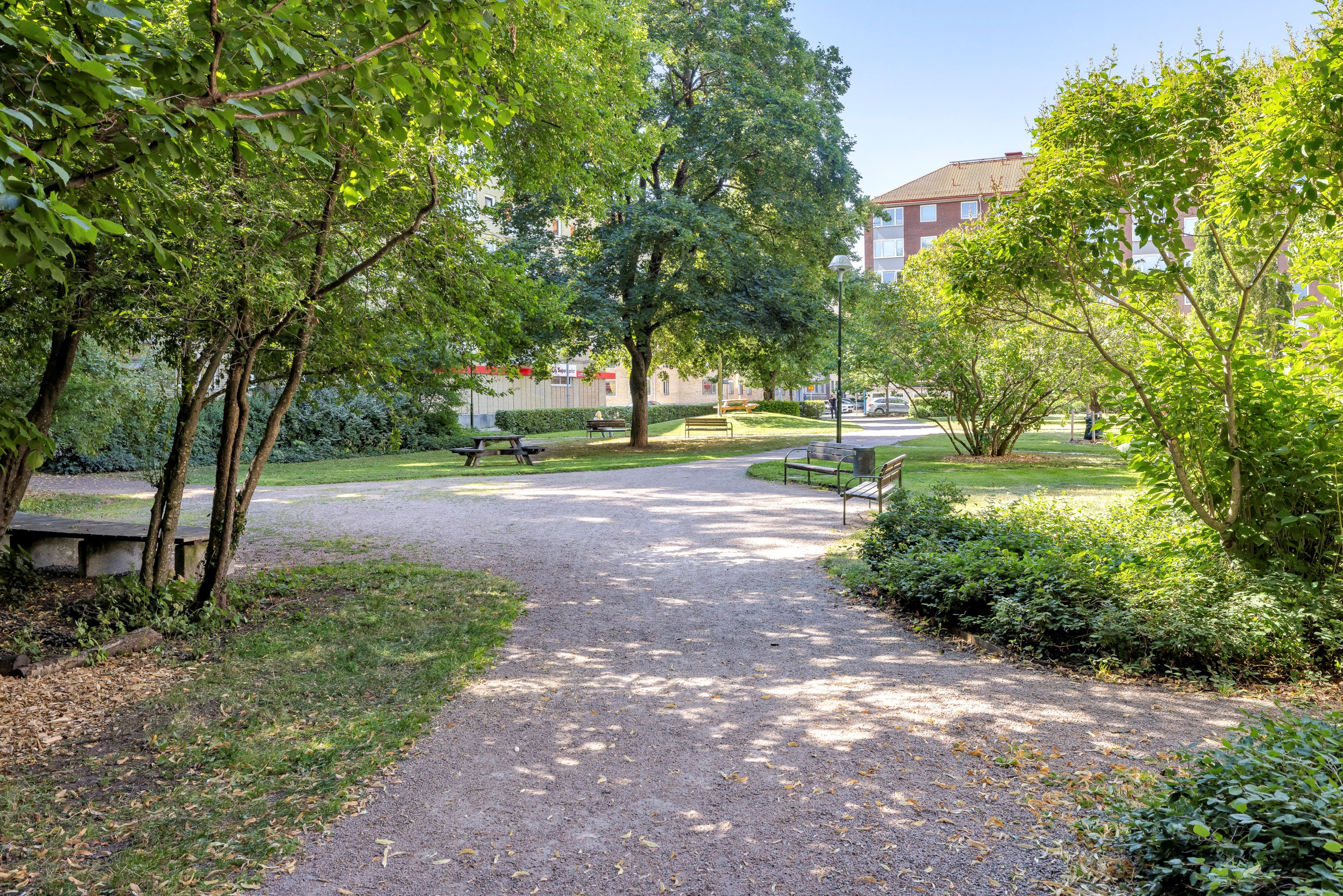 Bostadsbild från Luthagsesplanaden 9A, Till salu i Främre Luthagen, Uppsala