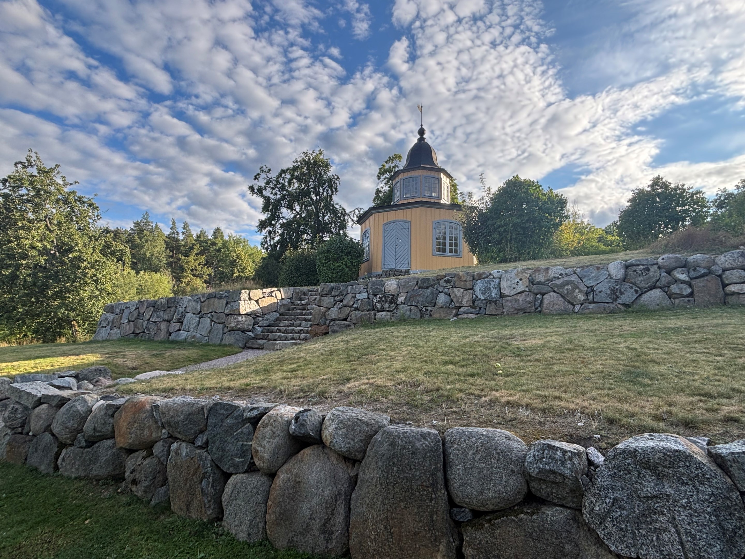 Bostadsbild från Skogsstigen 14, Såld i Skogalund, Nacka