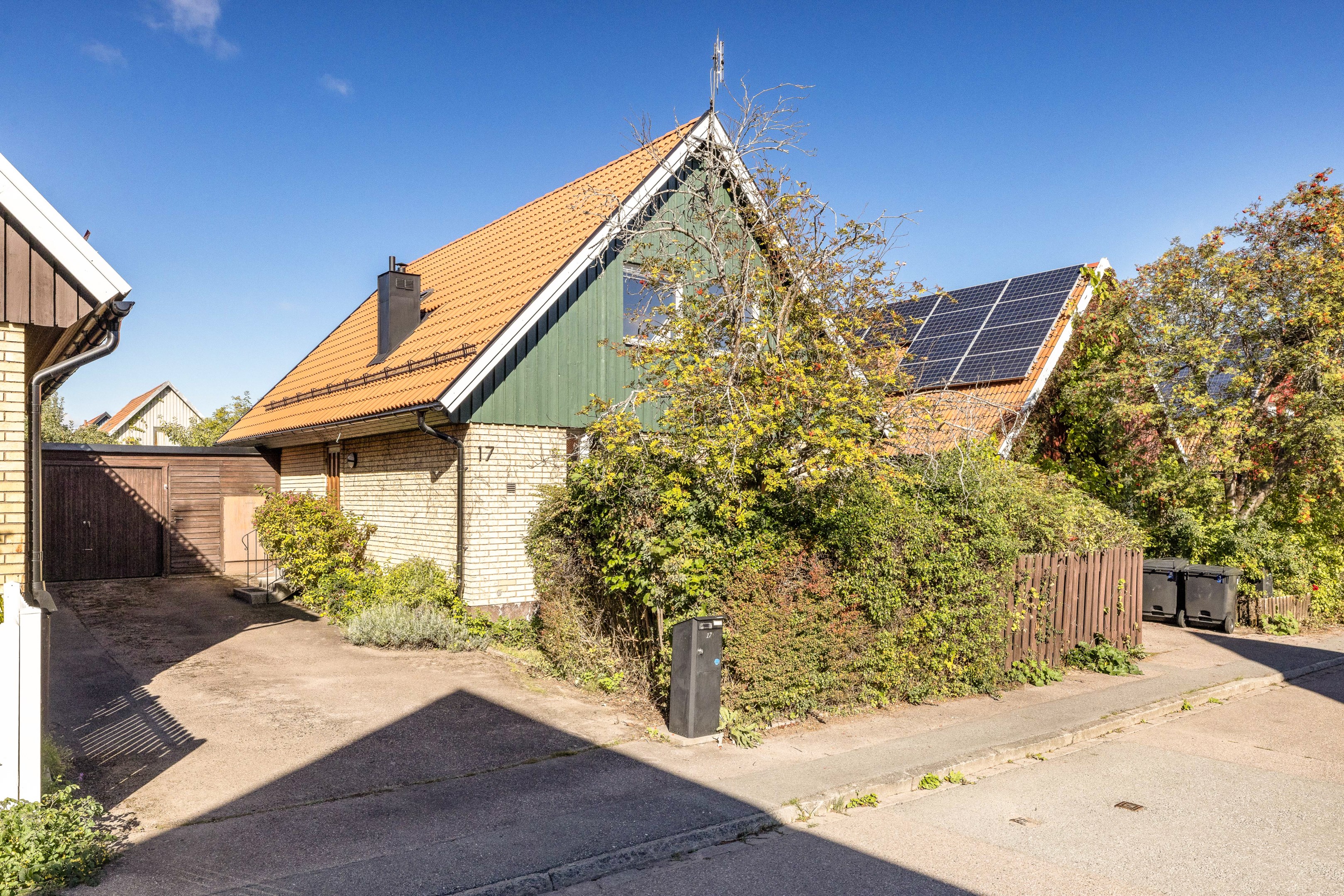 Bostadsbild från Skrindvägen 17, Till salu i Valsätra, Uppsala