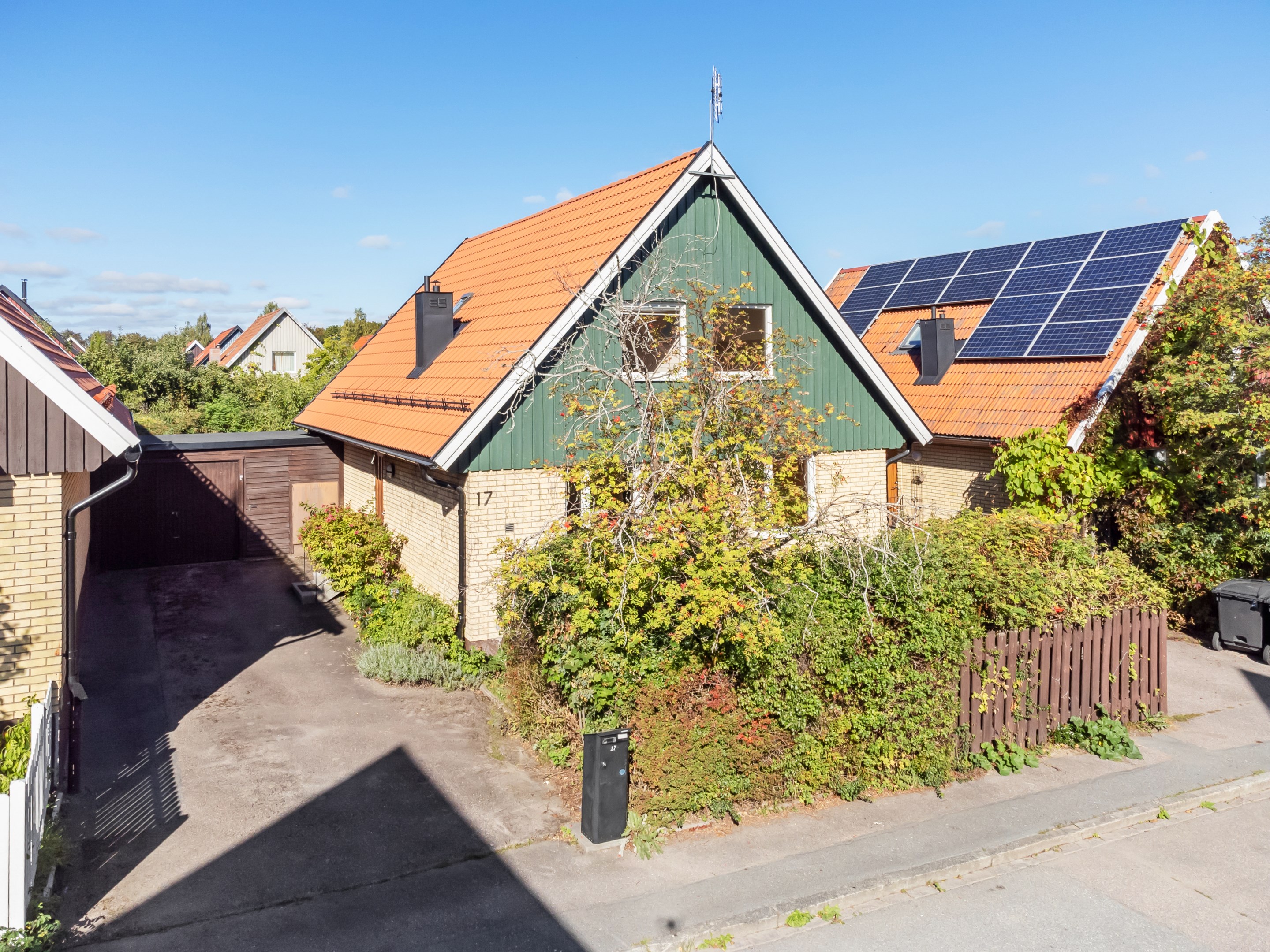 Bostadsbild från Skrindvägen 17, Till salu i Valsätra, Uppsala