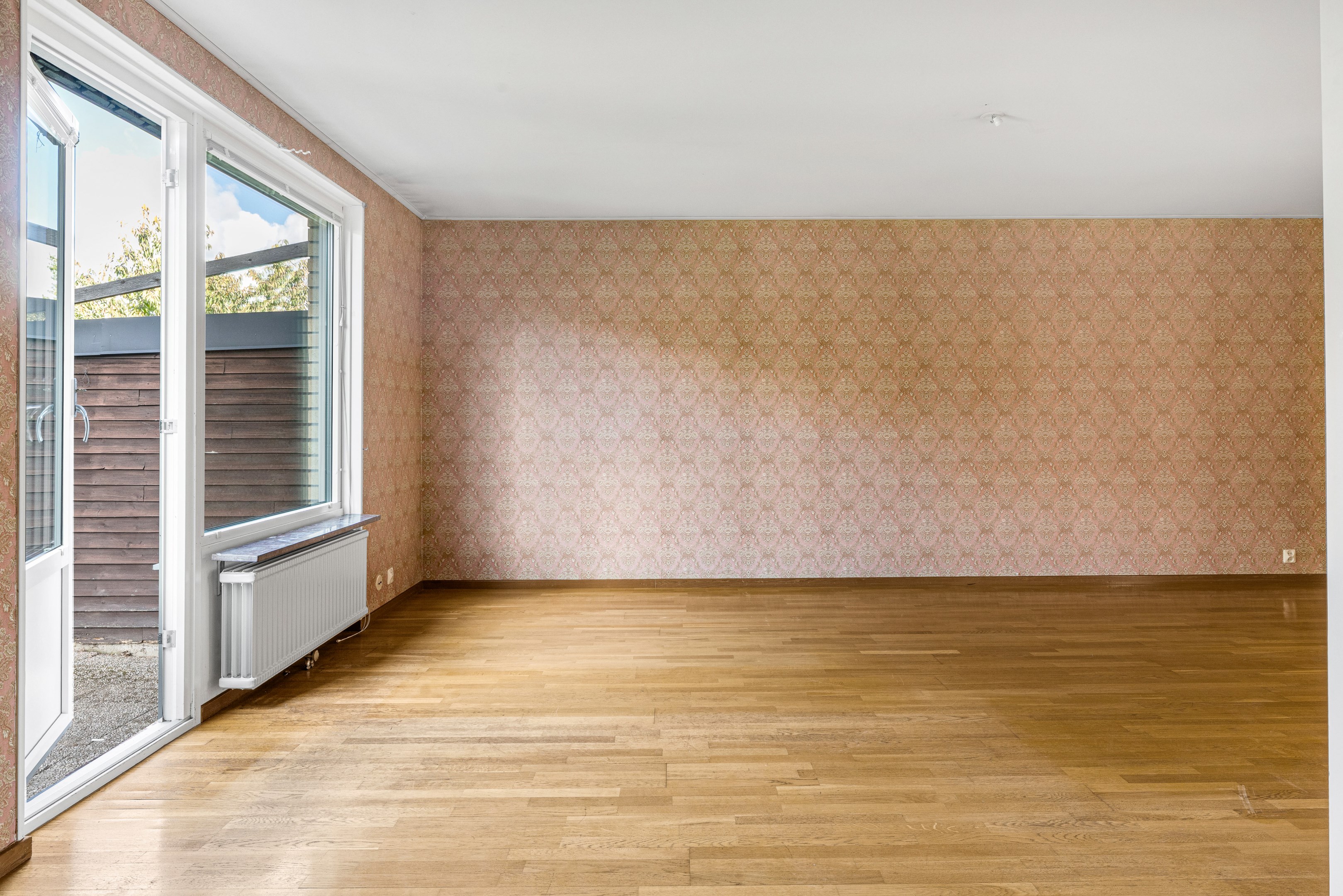 Bostadsbild från Skrindvägen 17, Till salu i Valsätra, Uppsala