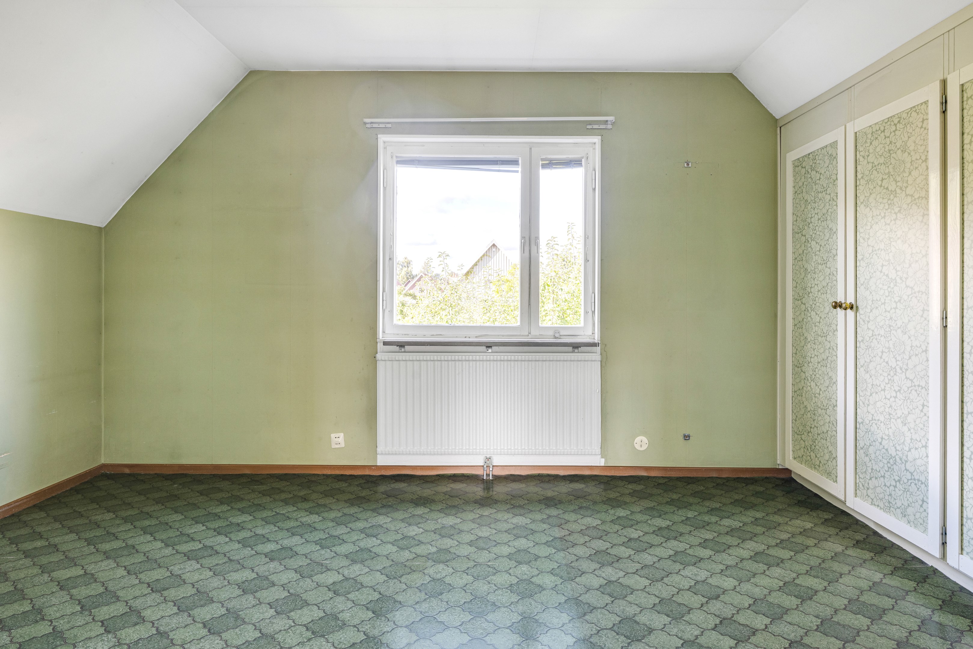 Bostadsbild från Skrindvägen 17, Till salu i Valsätra, Uppsala