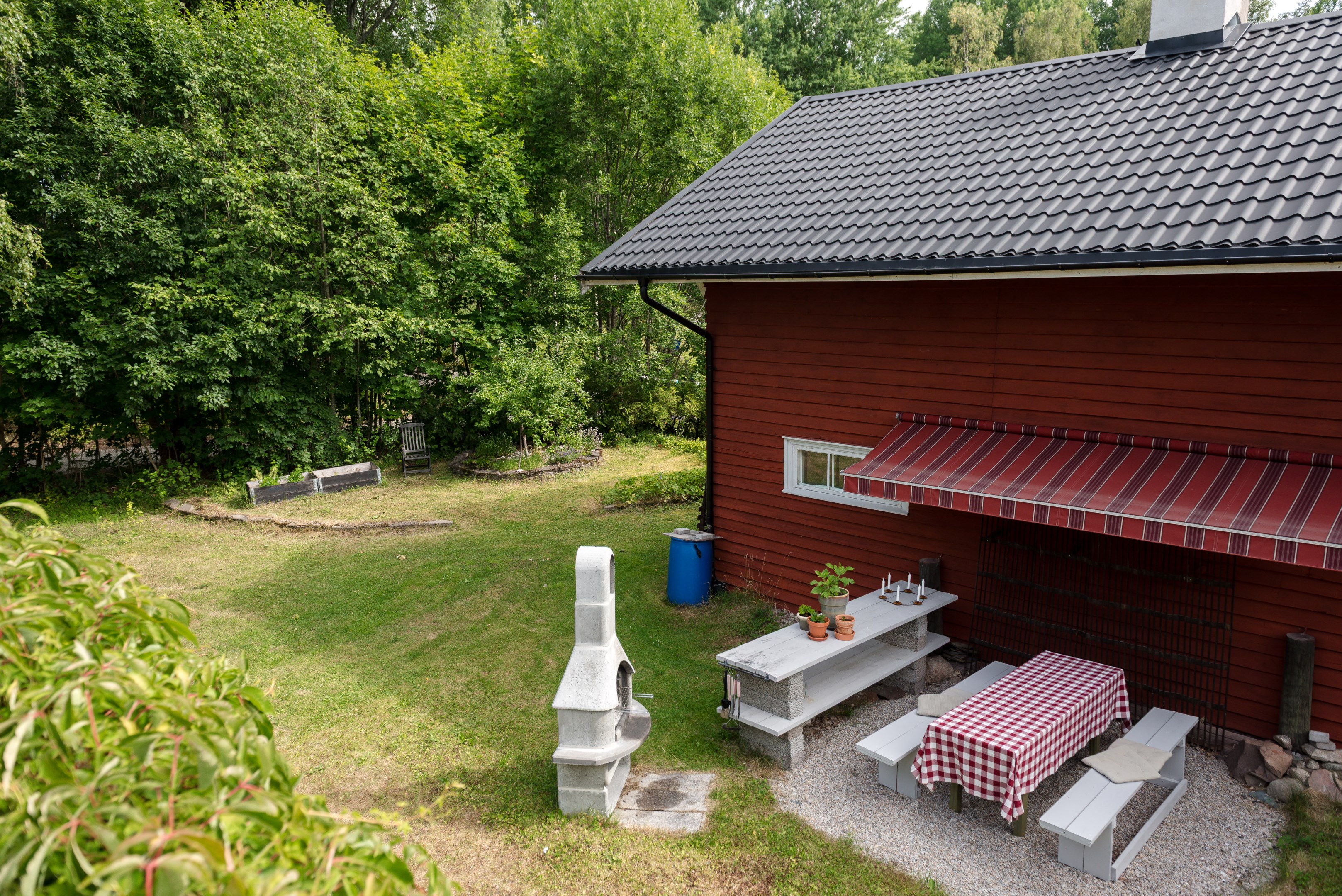 Grillplats (grillen ingår ej)