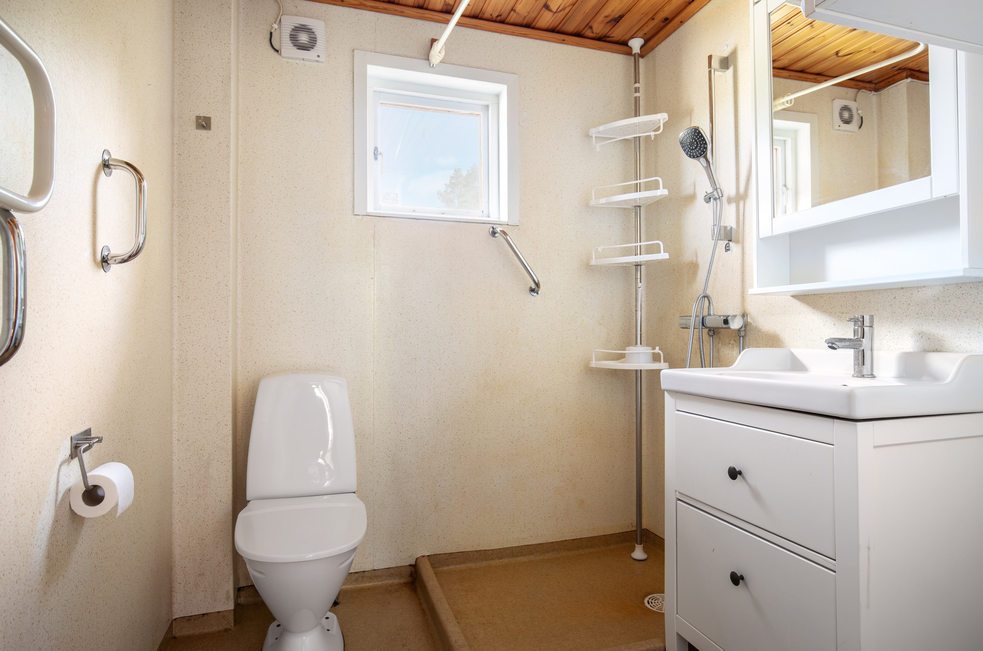 Bostadsbild från Strömmadalsvägen 32, Kommande i Strömma, Värmdö