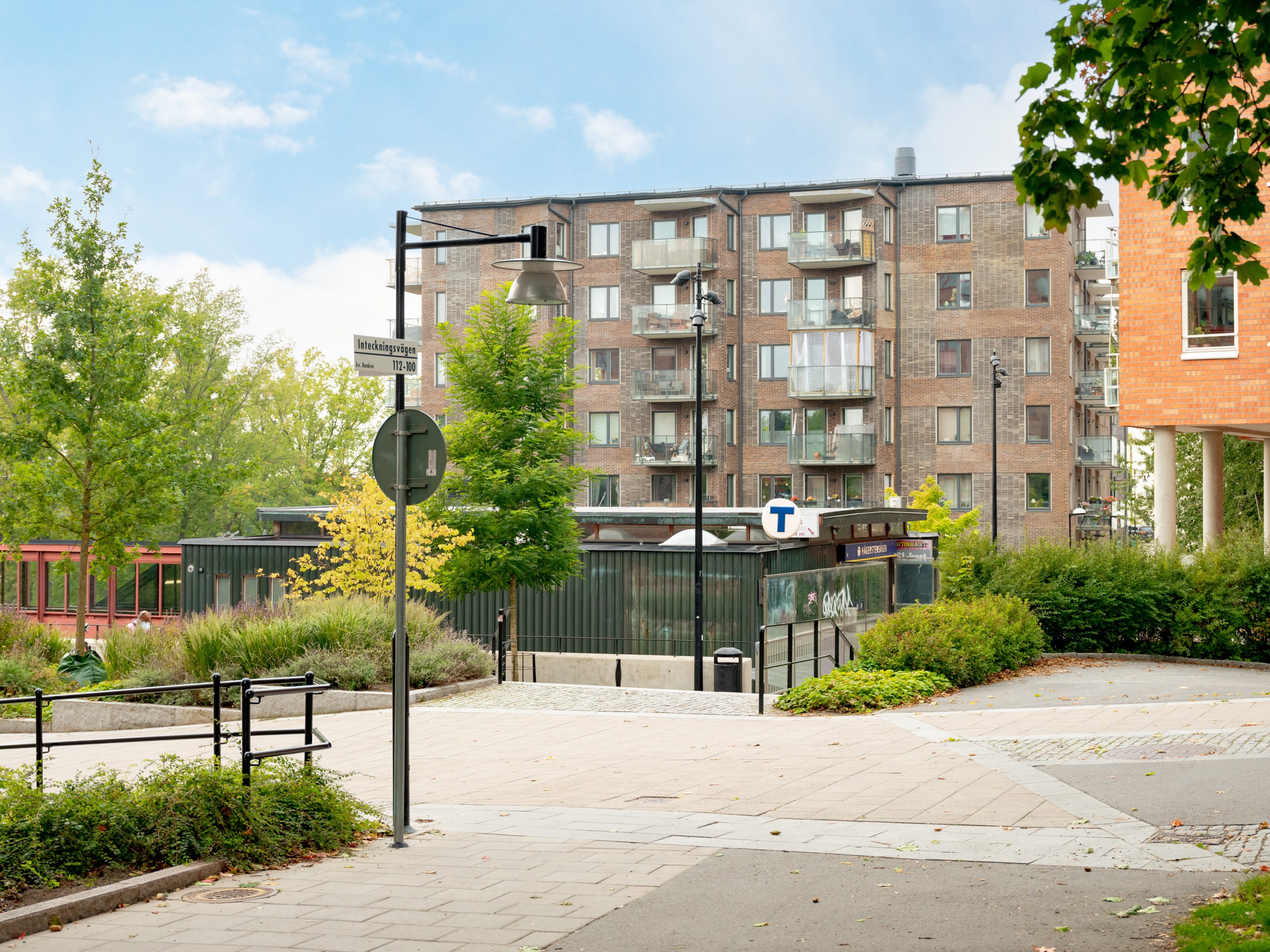 Bostadsbild från Sparbanksvägen 81, Kommande i Hägerstensåsen, Stockholm