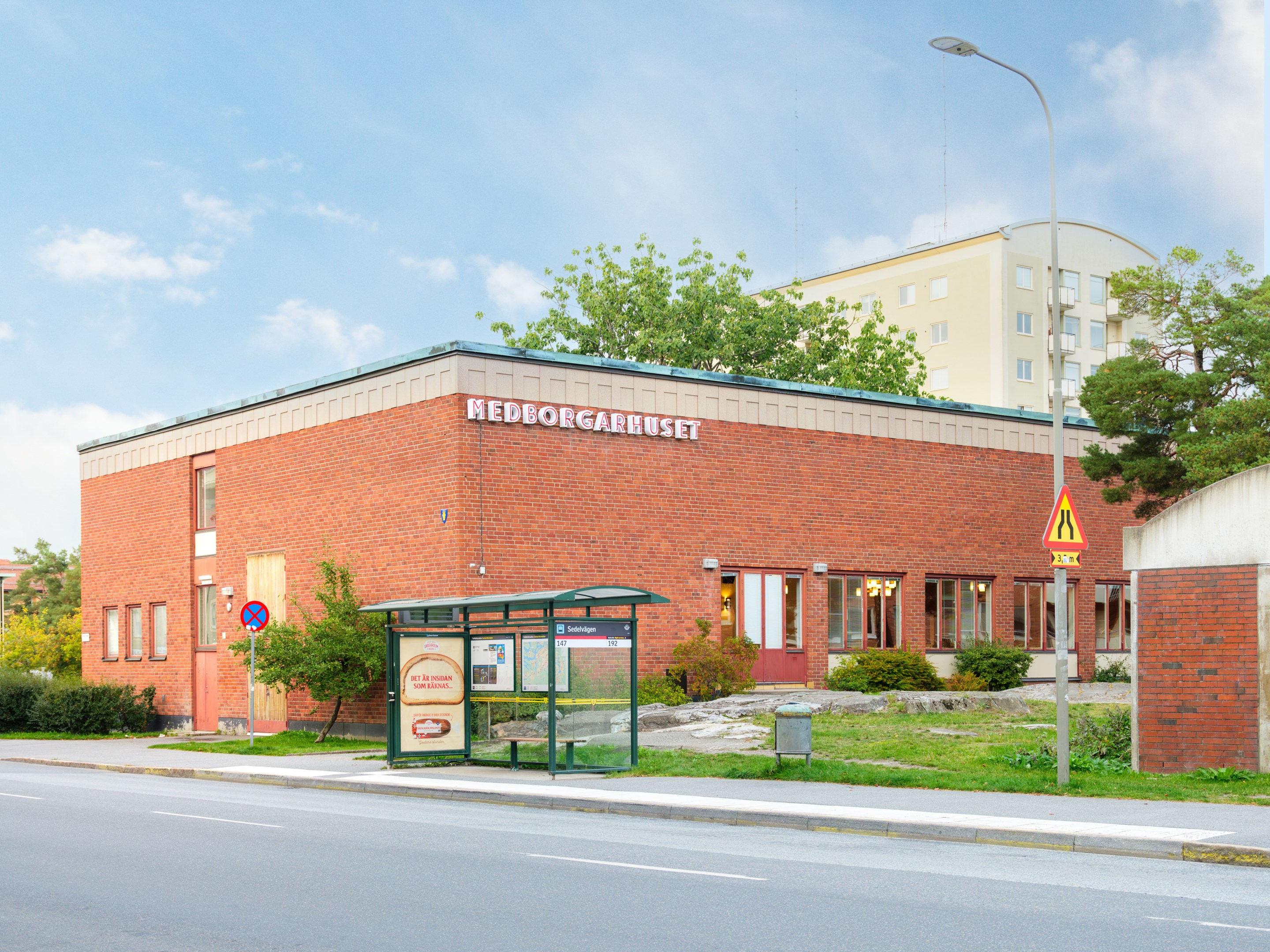 Bostadsbild från Sparbanksvägen 81, Kommande i Hägerstensåsen, Stockholm
