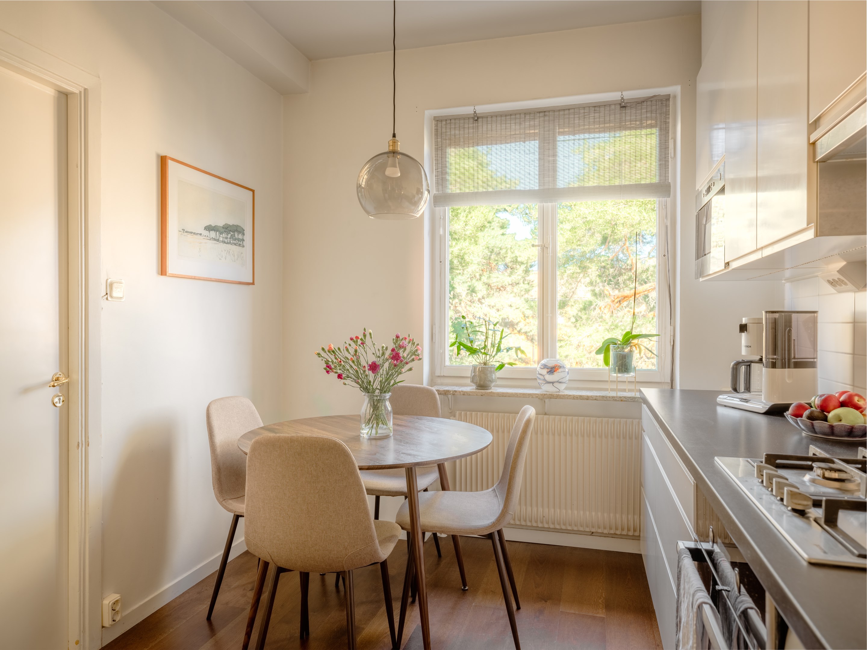 Bostadsbild från Sparbanksvägen 81, Kommande i Hägerstensåsen, Stockholm